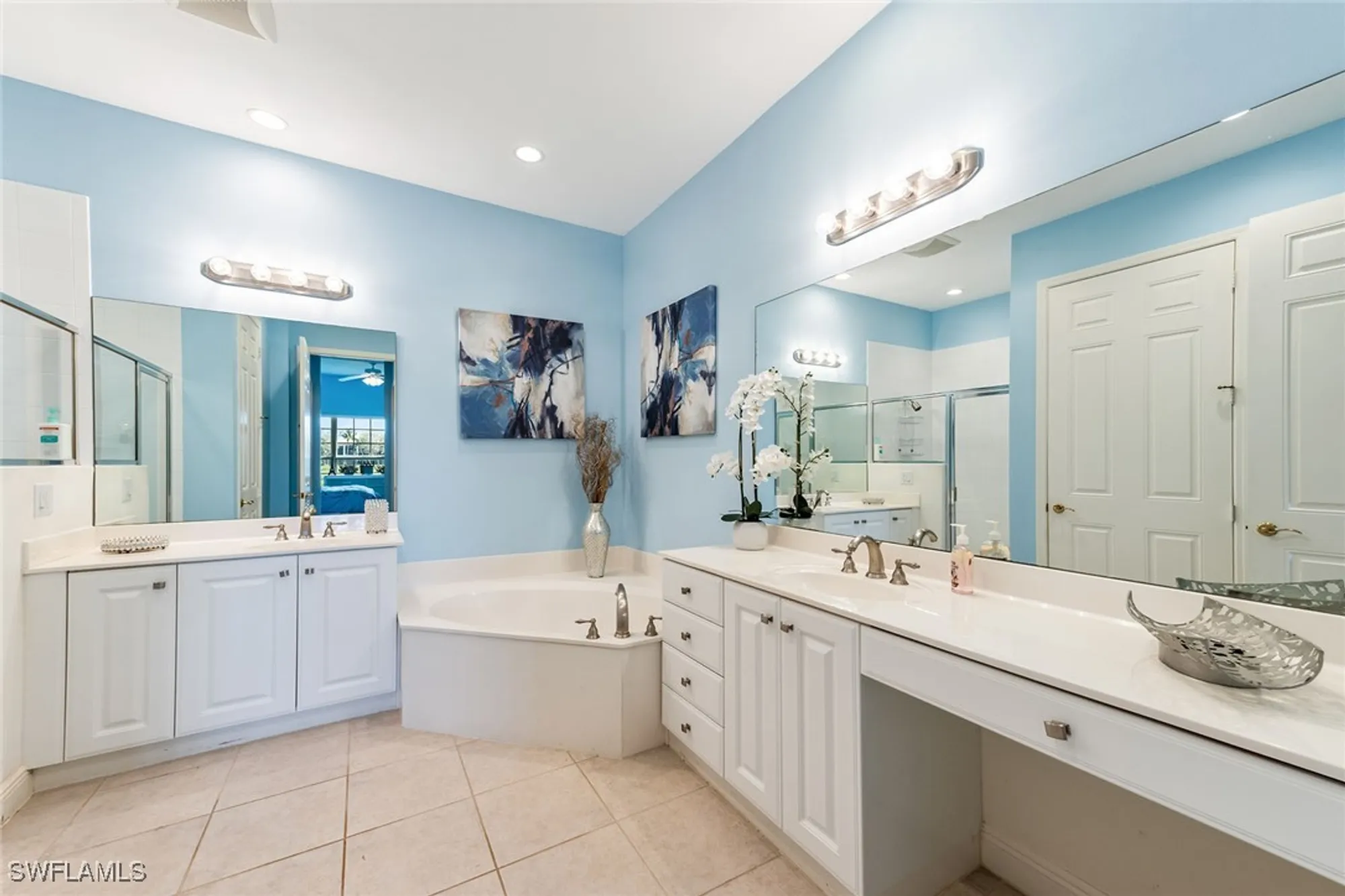 Property Slideshow image 15 of 45 | 9275 museo cir unit 103, Naples, FL, 34114