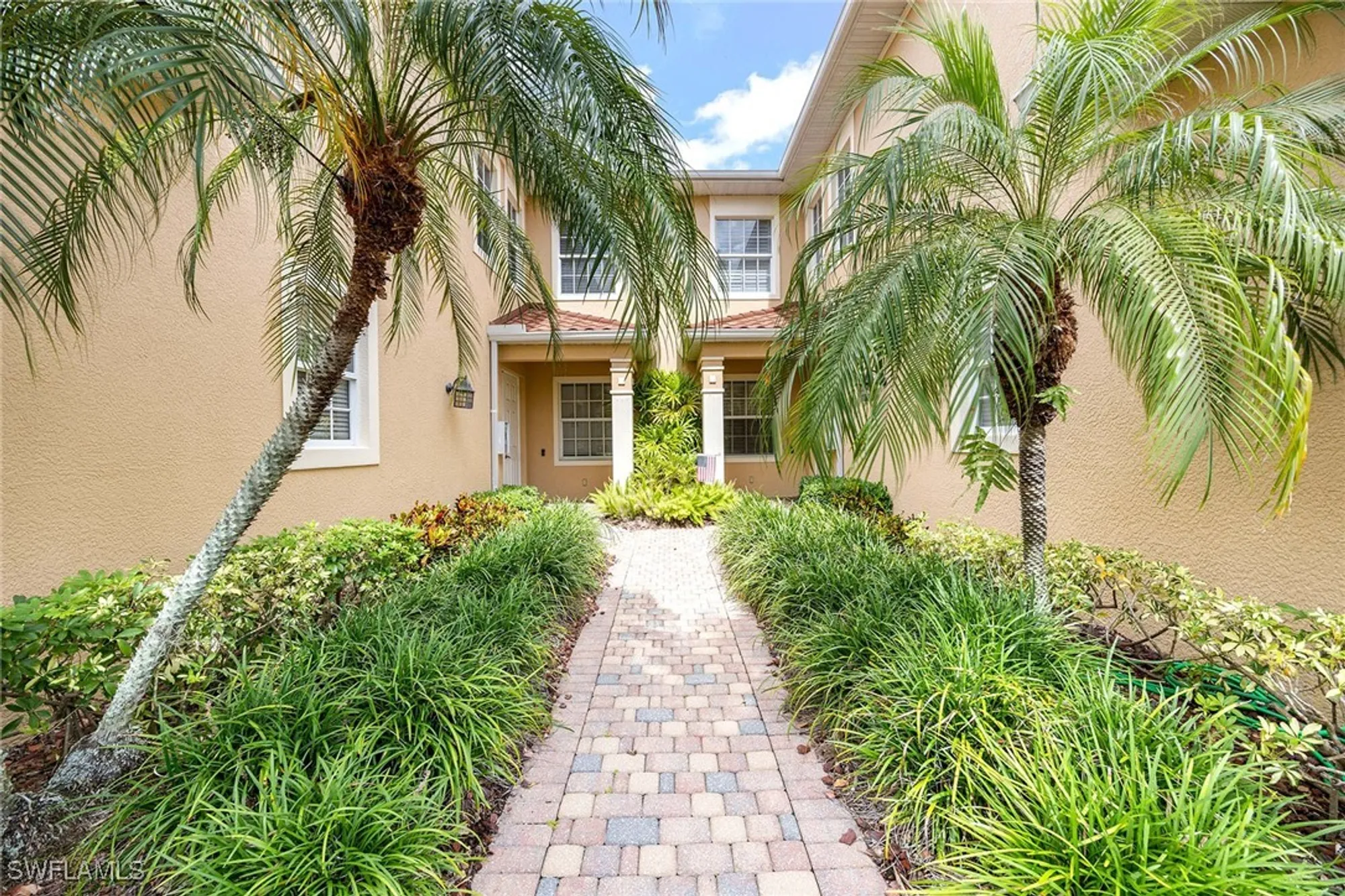 Property Slideshow image 28 of 45 | 8609 champions pt 201, Naples, FL, 34113