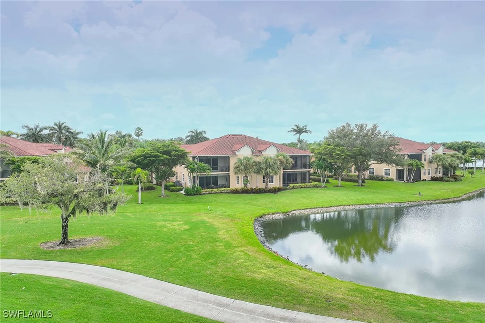 Property Slideshow image 30 of 45 | 8609 champions pt 201, Naples, FL, 34113