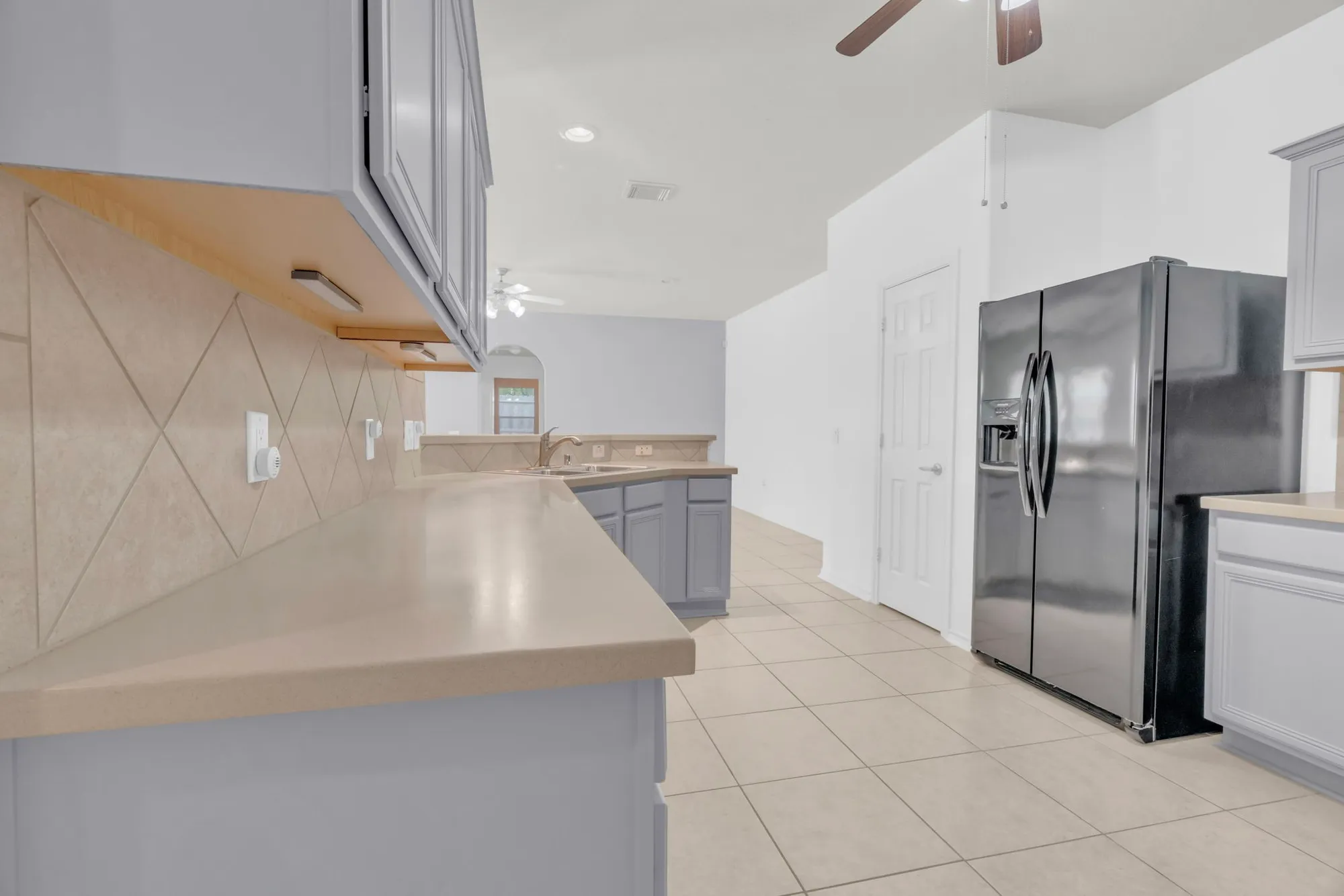 Property Slideshow image 16 of 47 | 34 greenwich pl, Conroe, TX, 77384