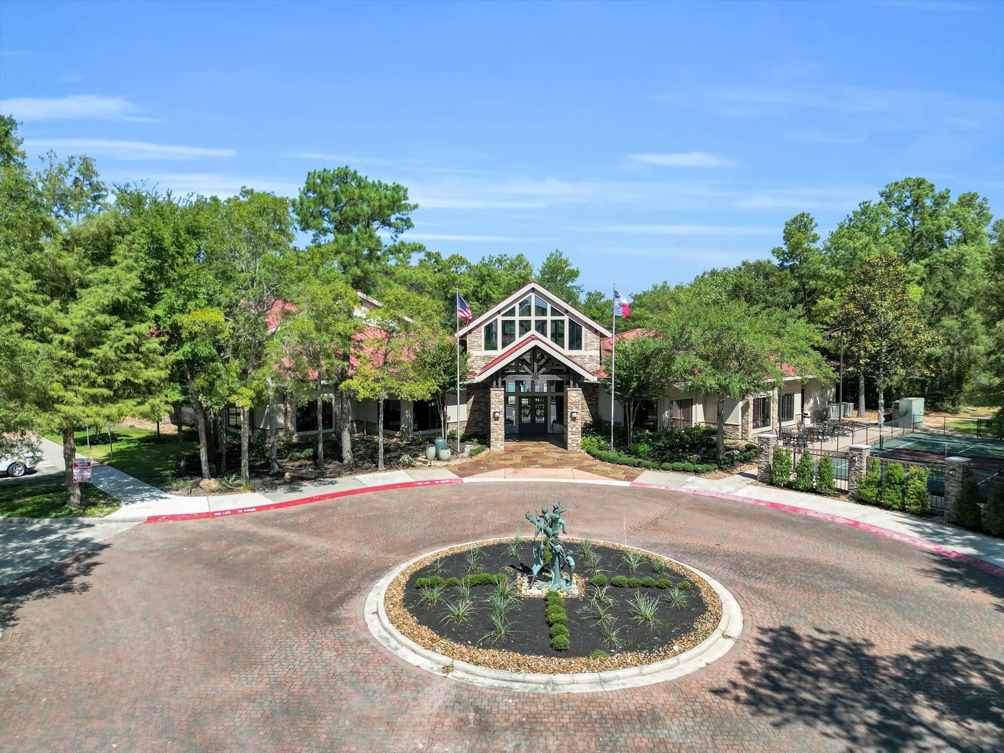 Property Slideshow image 35 of 47 | 34 greenwich pl, Conroe, TX, 77384