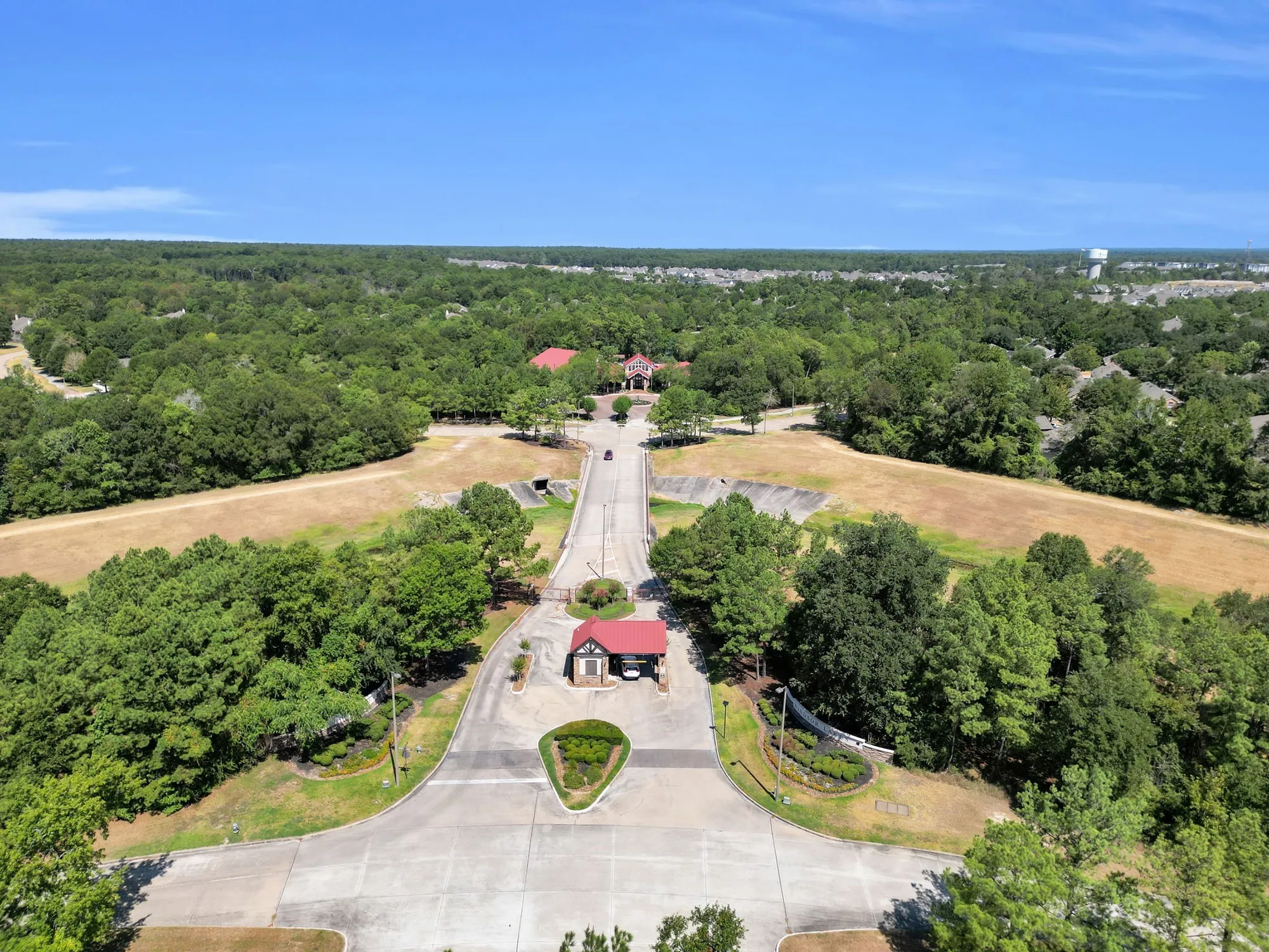 Property Slideshow image 37 of 47 | 34 greenwich pl, Conroe, TX, 77384