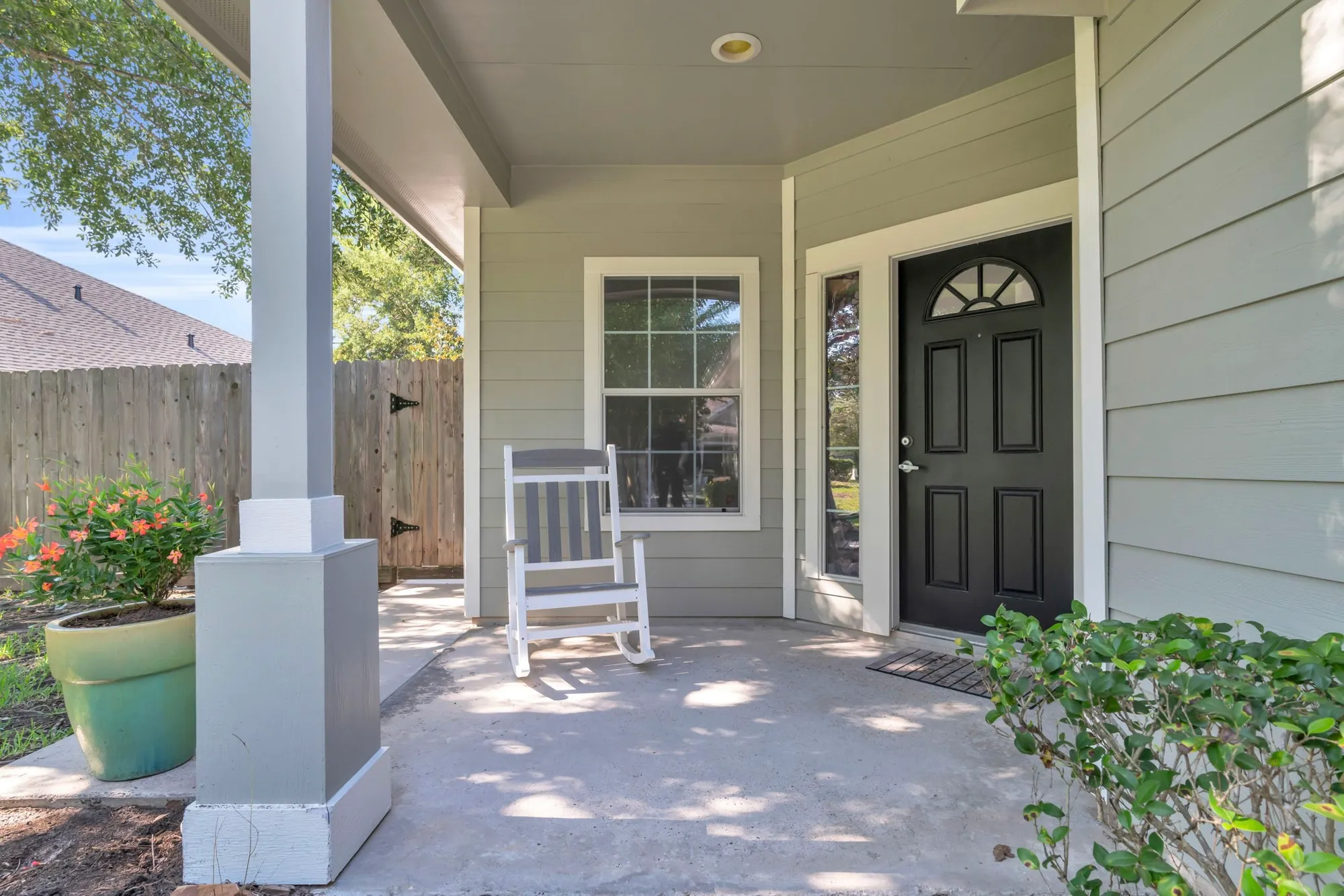 Property Slideshow image 4 of 47 | 34 greenwich pl, Conroe, TX, 77384