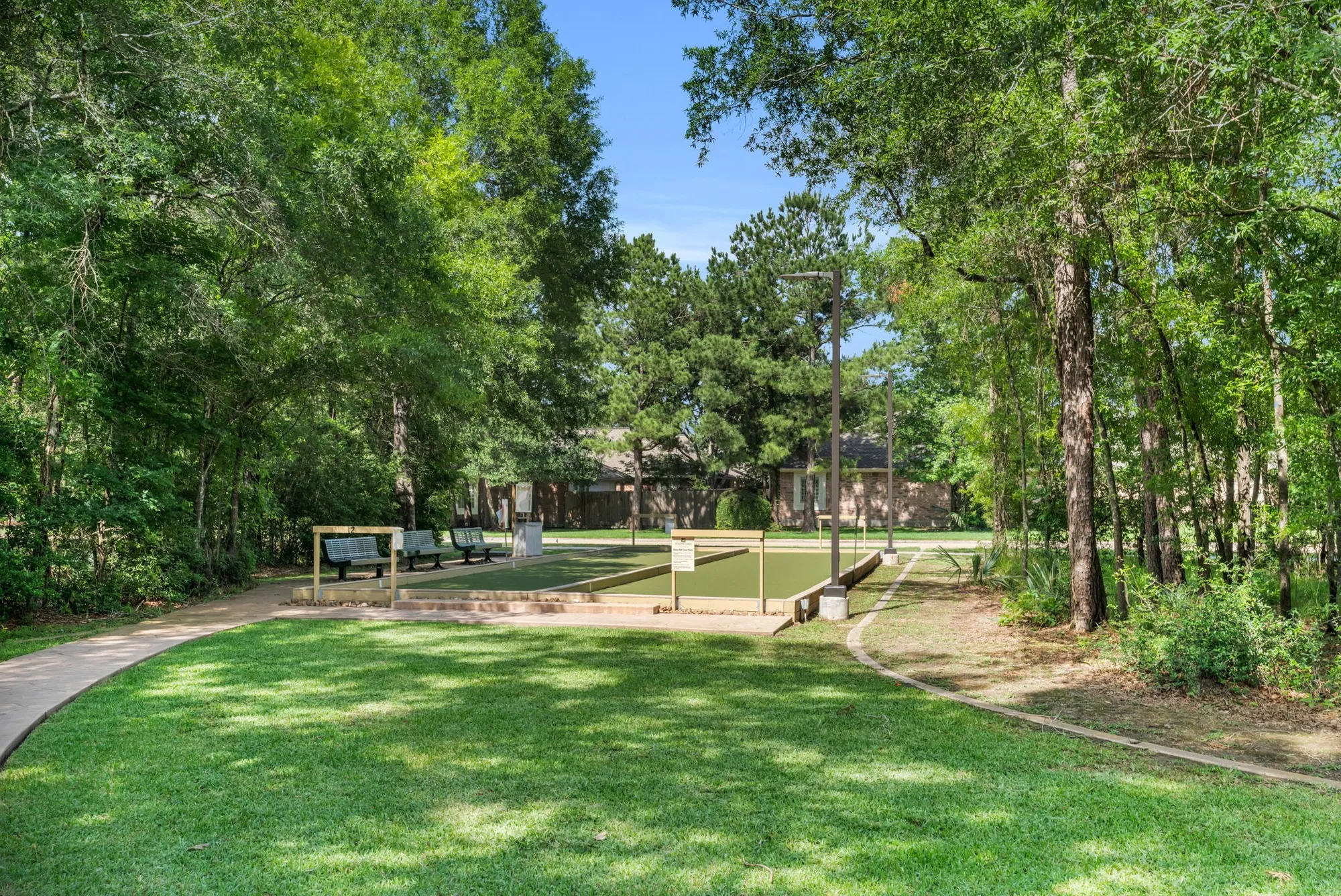 Property Slideshow image 43 of 47 | 34 greenwich pl, Conroe, TX, 77384