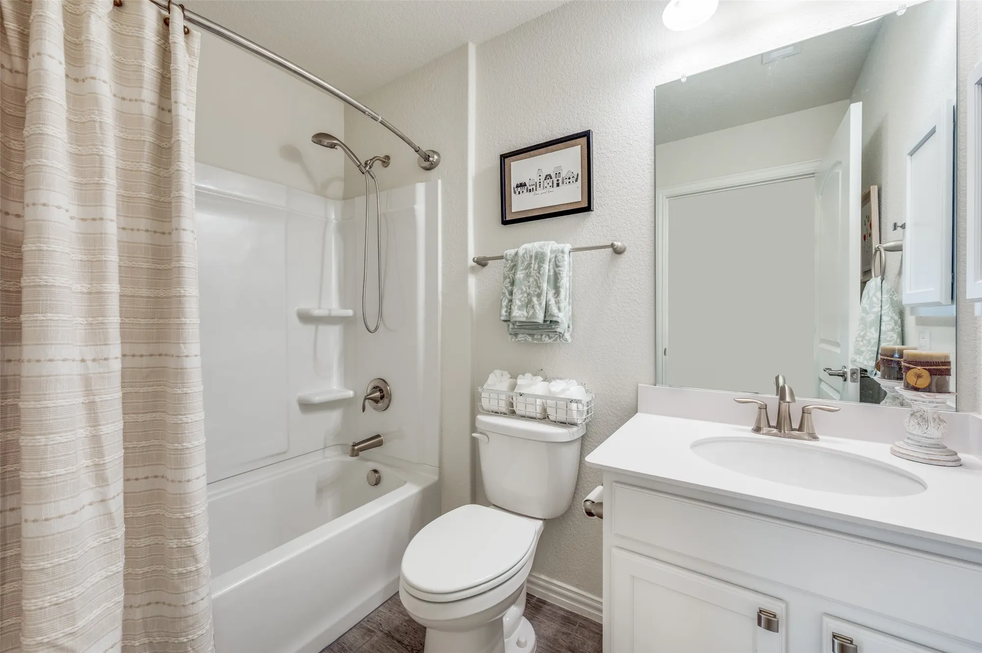 Property Slideshow image 17 of 29 | 8873 shore crest rd, Frisco, TX, 75036