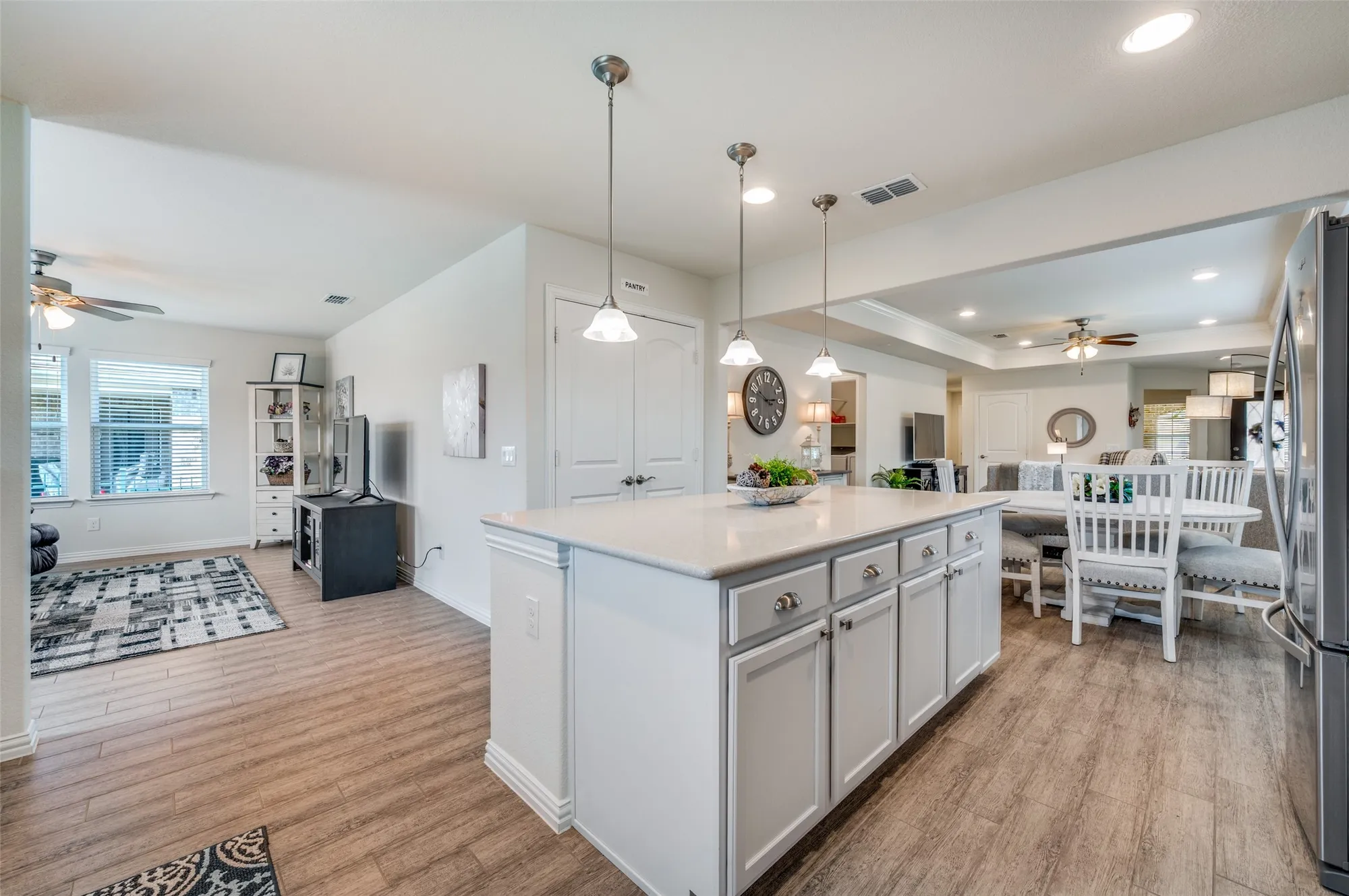 Property Slideshow image 11 of 29 | 8873 shore crest rd, Frisco, TX, 75036