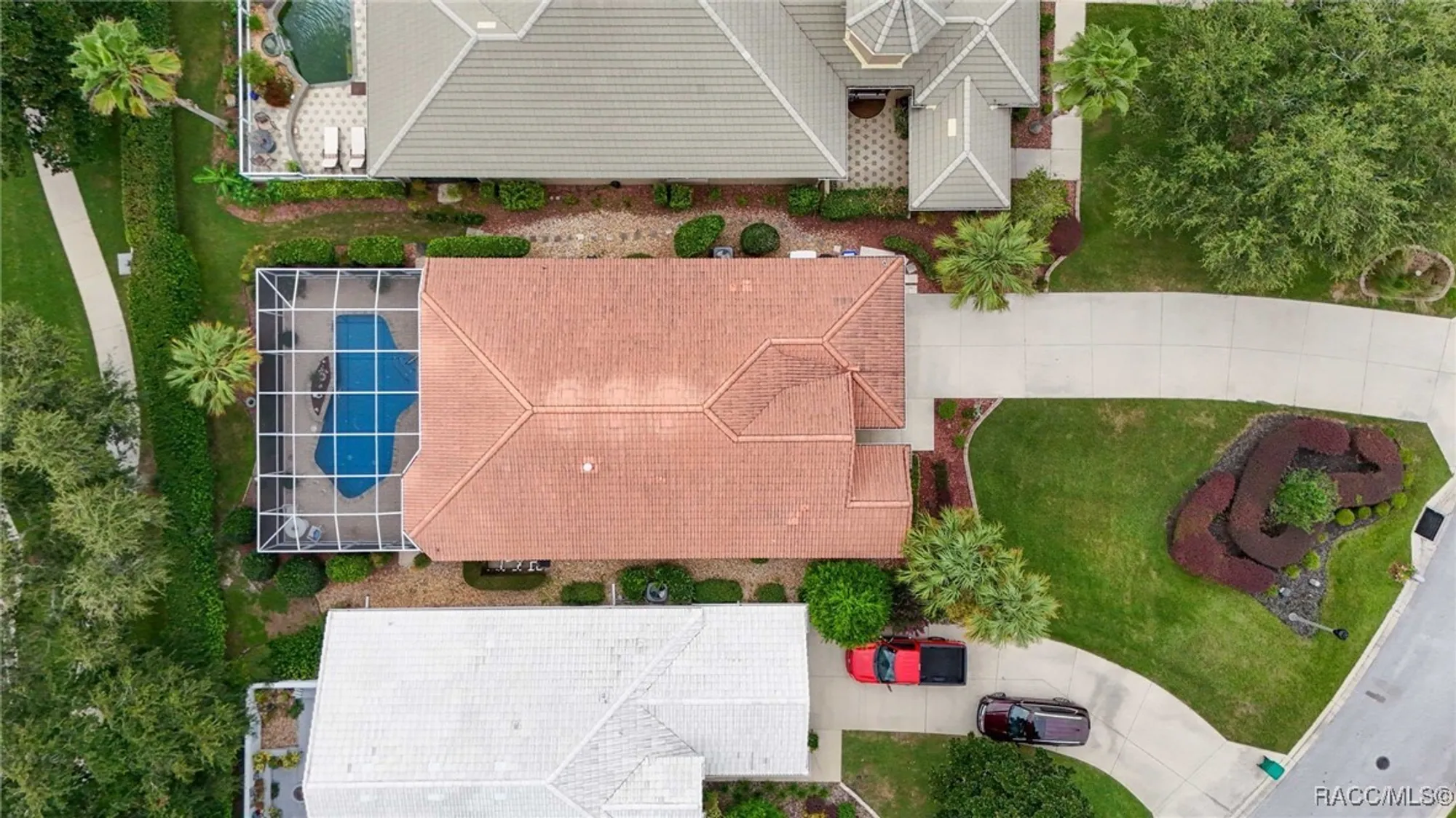 Property Slideshow image 5 of 59 | 1720 n sky glen path, Hernando, FL, 34442