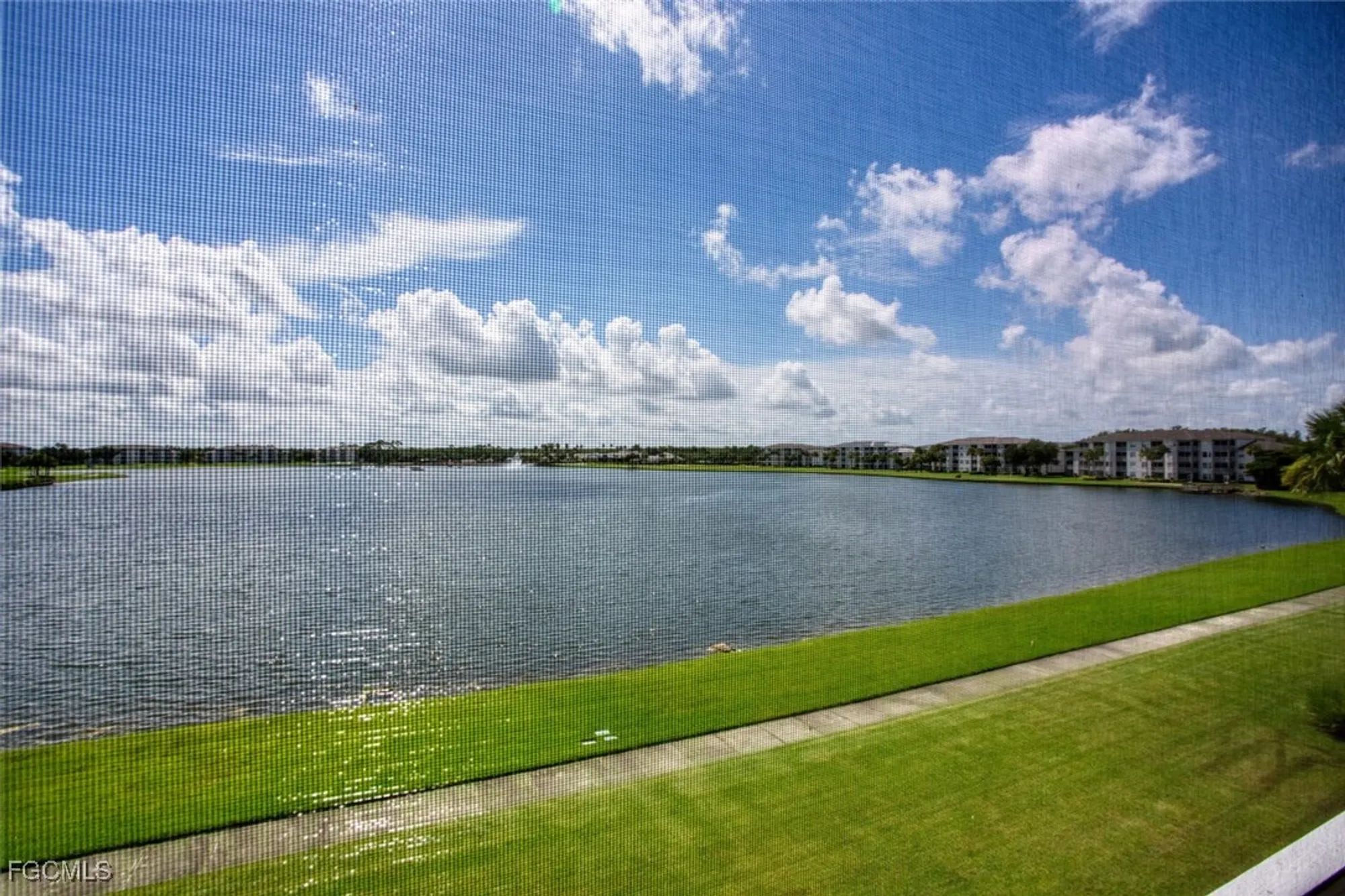 Property Slideshow image 3 of 22 | 10371 butterfly palm dr 834, Fort Myers, FL, 33966