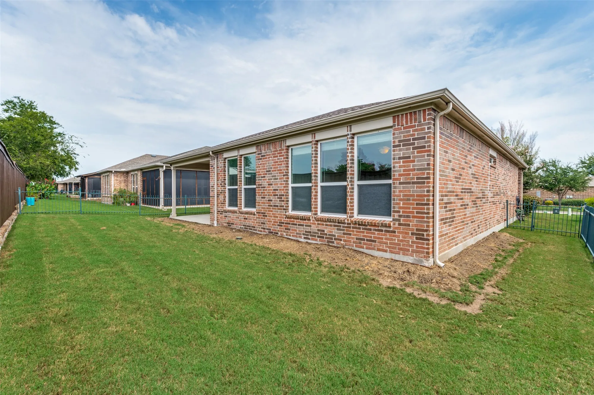 Property Slideshow image 24 of 30 | 6445 paragon dr, Frisco, TX, 75036