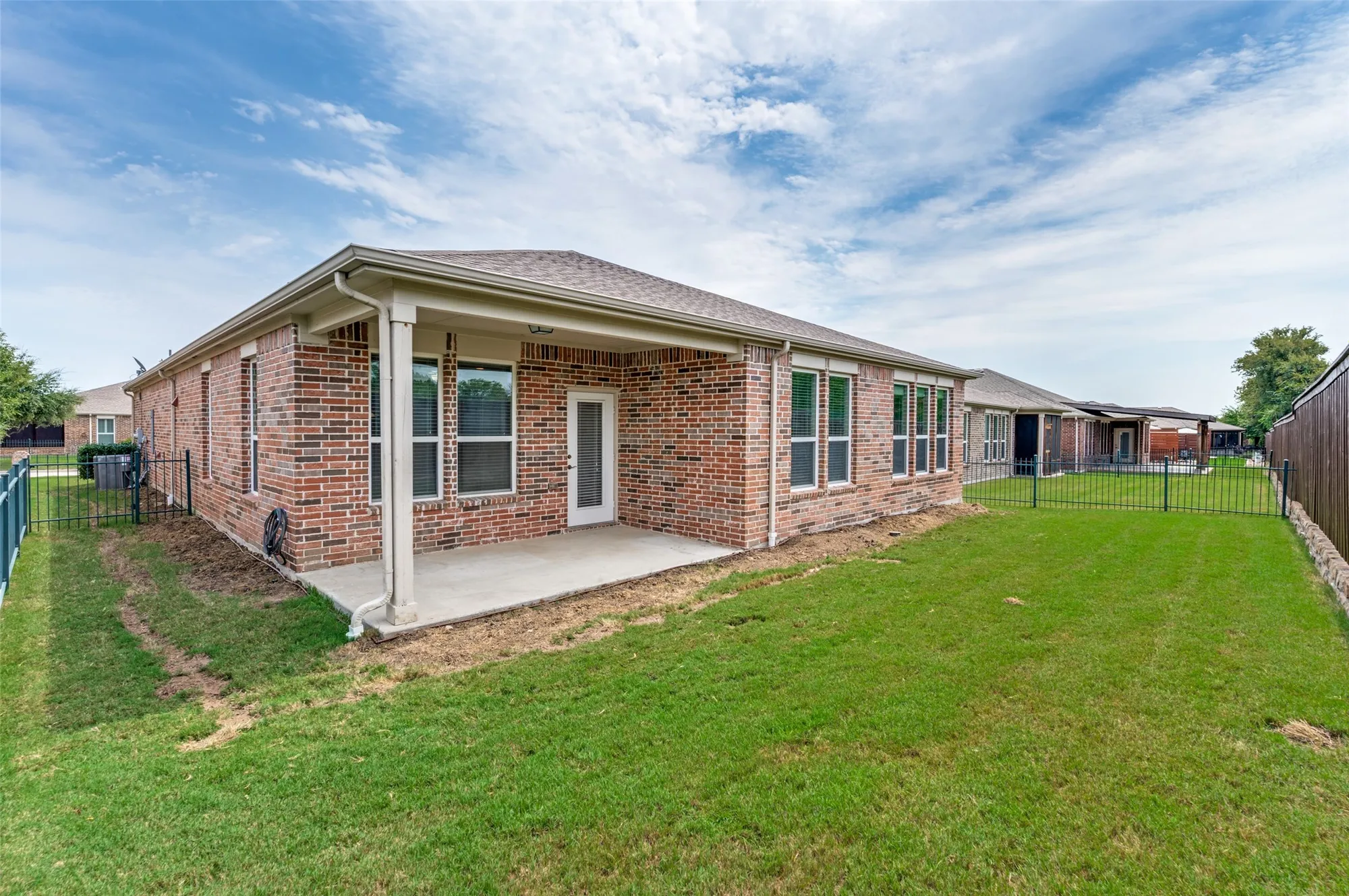 Property Slideshow image 23 of 30 | 6445 paragon dr, Frisco, TX, 75036