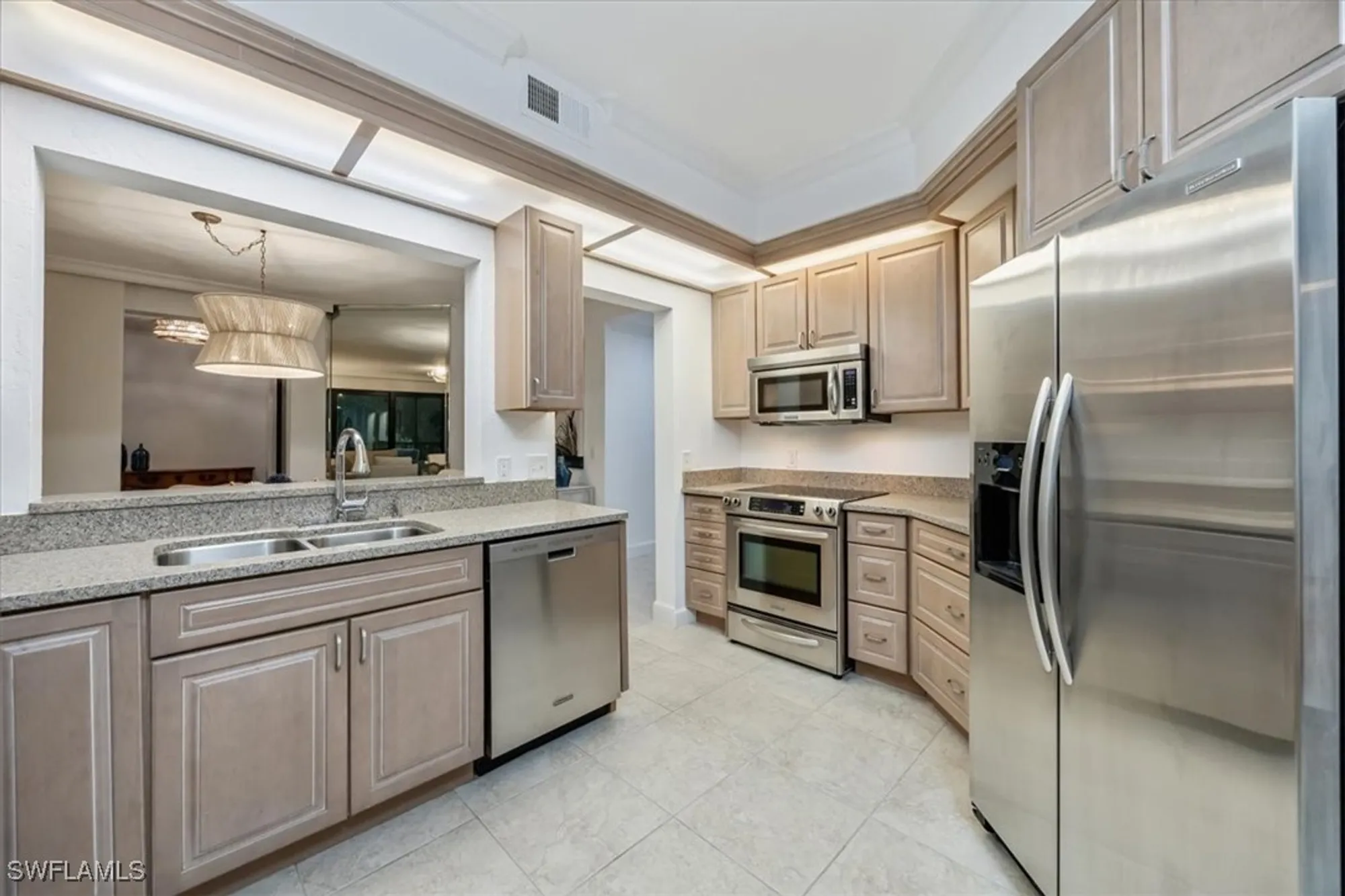 Property Slideshow image 8 of 24 | 6510 valen way # b102, Naples, FL, 34108