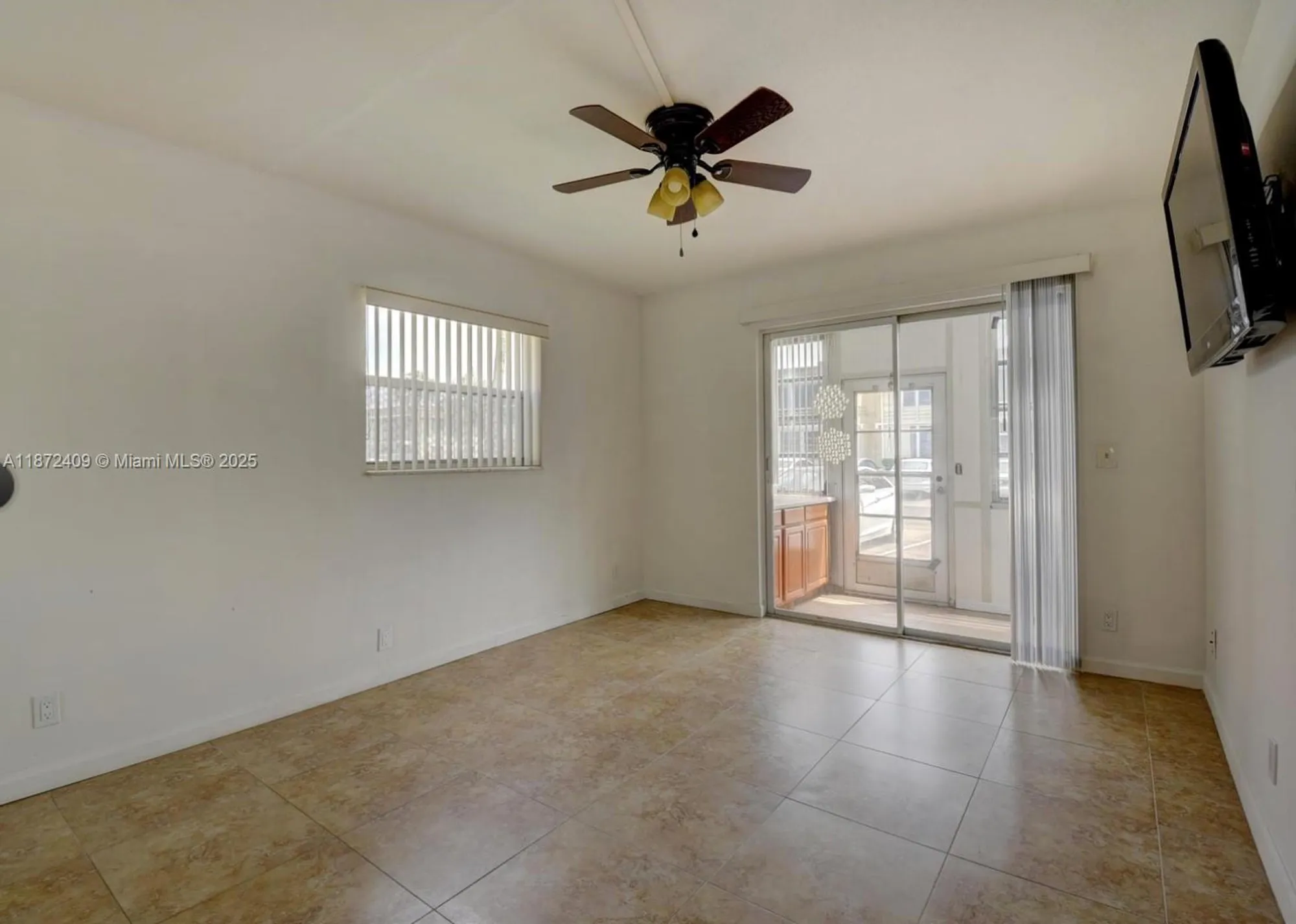 Property Slideshow image 15 of 40 | 21 saxony a # 21, Delray Beach, FL, 33446