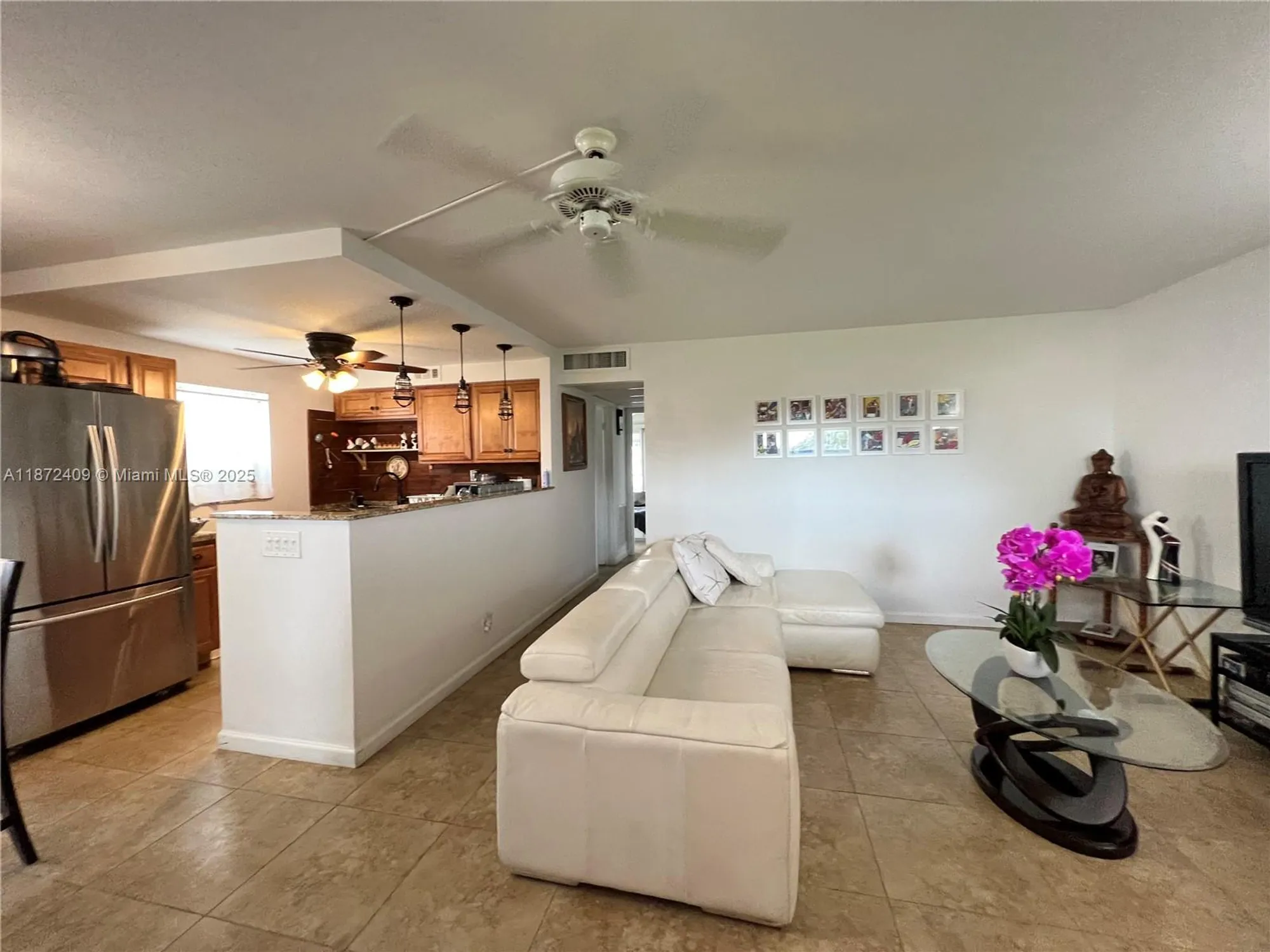 Property Slideshow image 2 of 40 | 21 saxony a # 21, Delray Beach, FL, 33446
