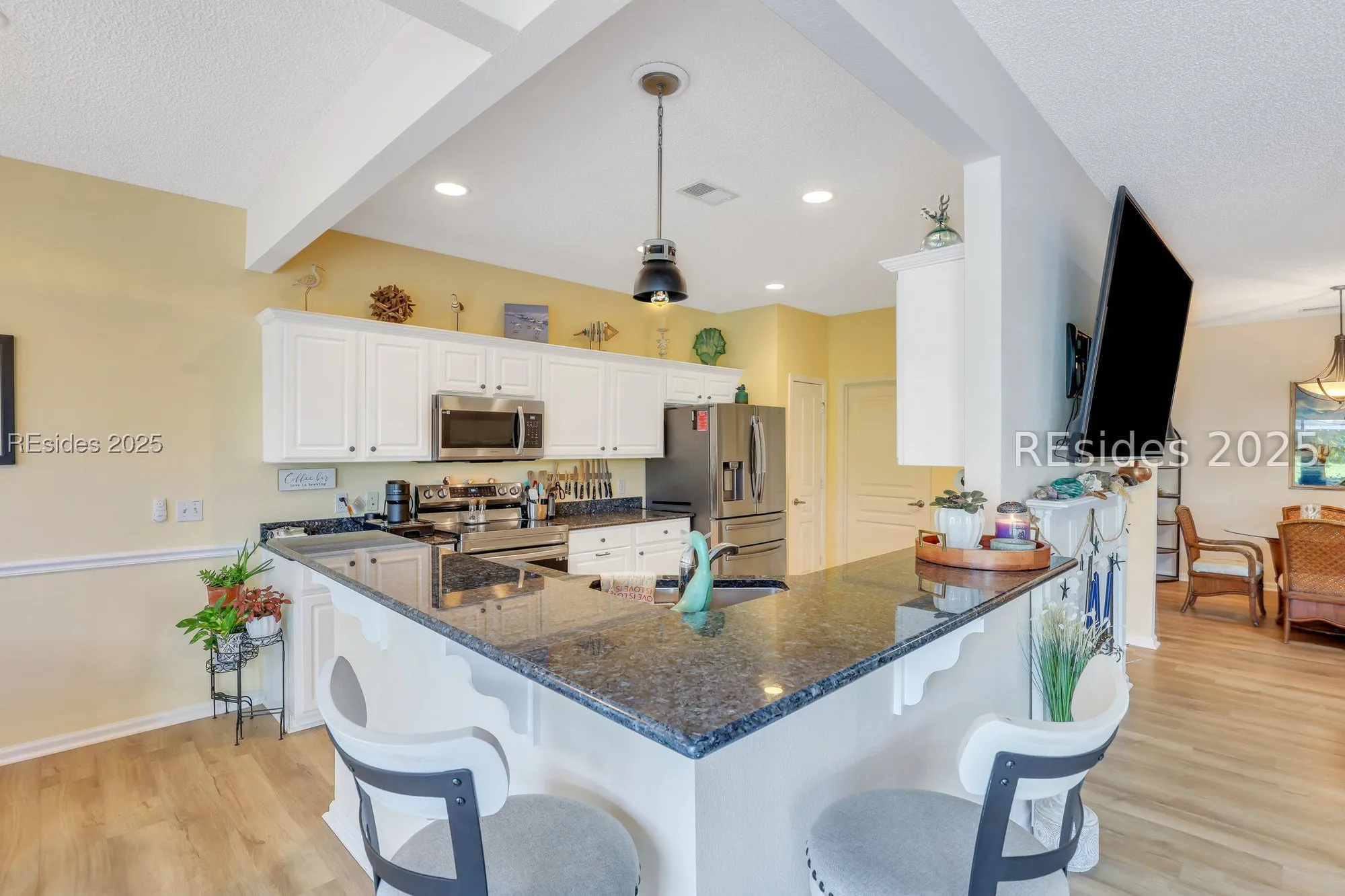 Property Slideshow image 18 of 62 | 9 rose bush ln, Bluffton, SC, 29909