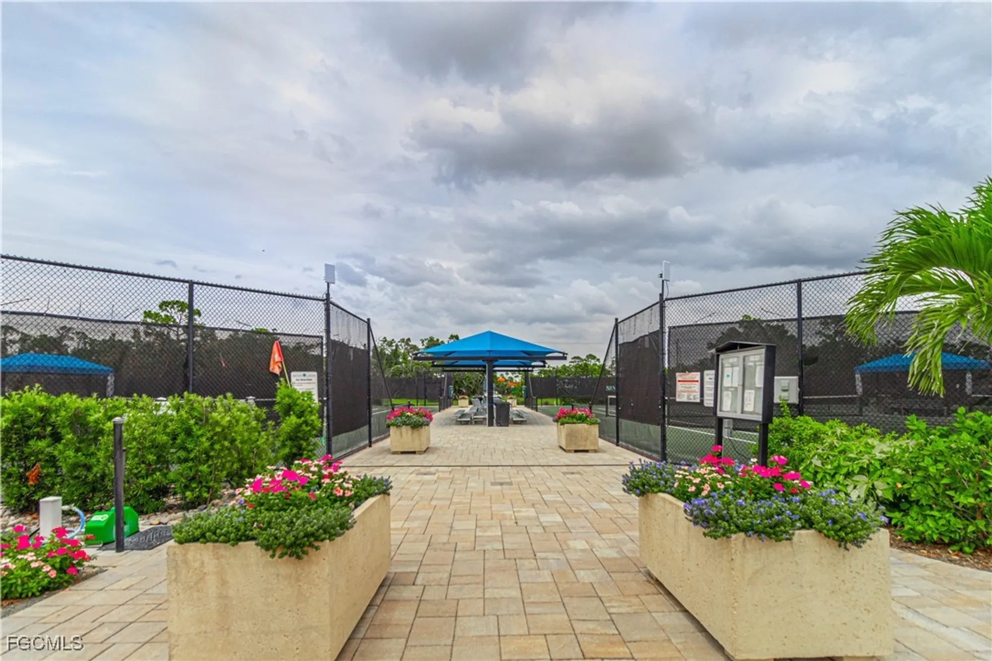 Property Slideshow image 23 of 37 | 6102 augusta dr 315, Fort Myers, FL, 33907