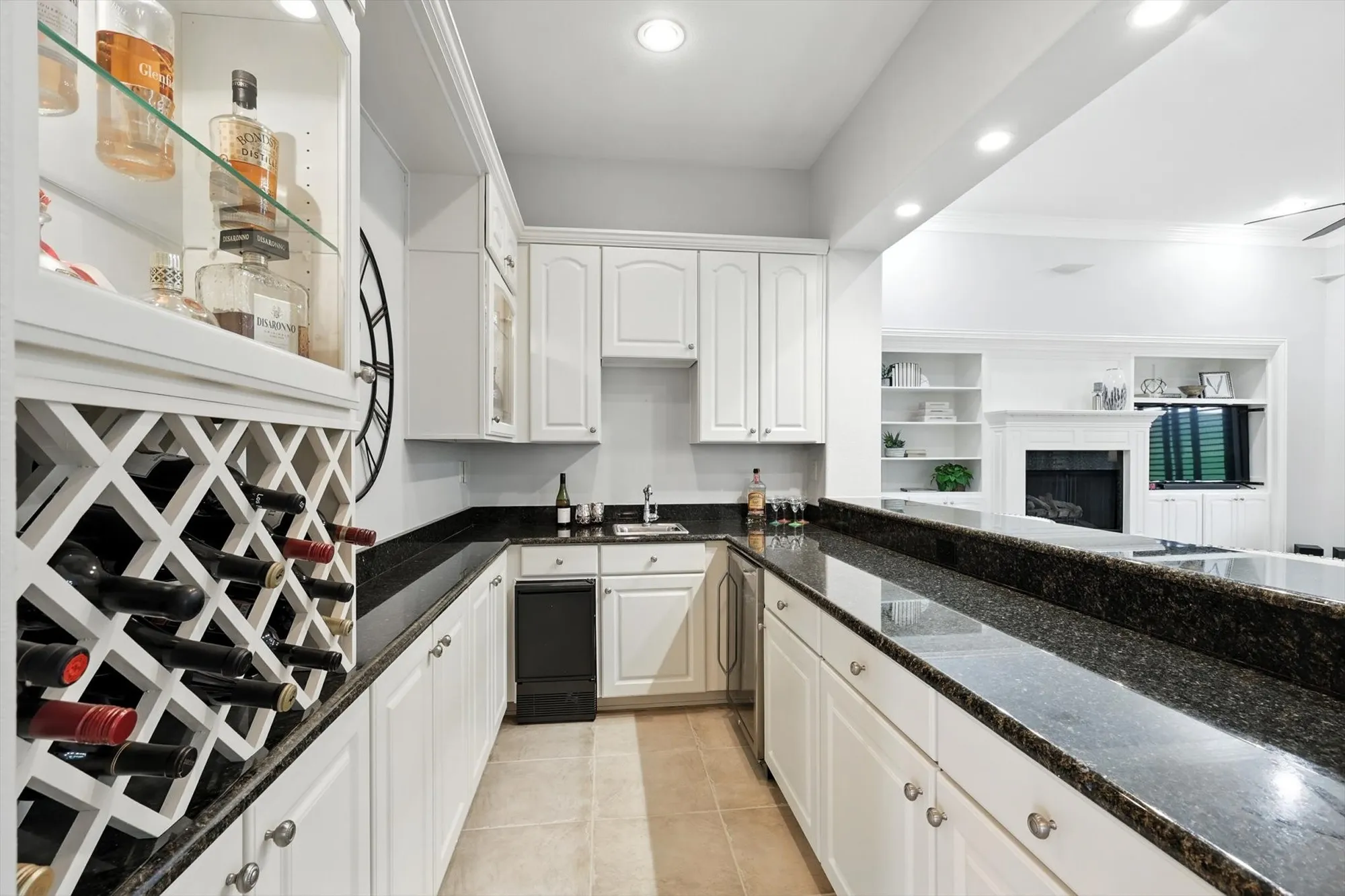 Property Slideshow image 23 of 39 | 9009 landmark ln, Denton, TX, 76207