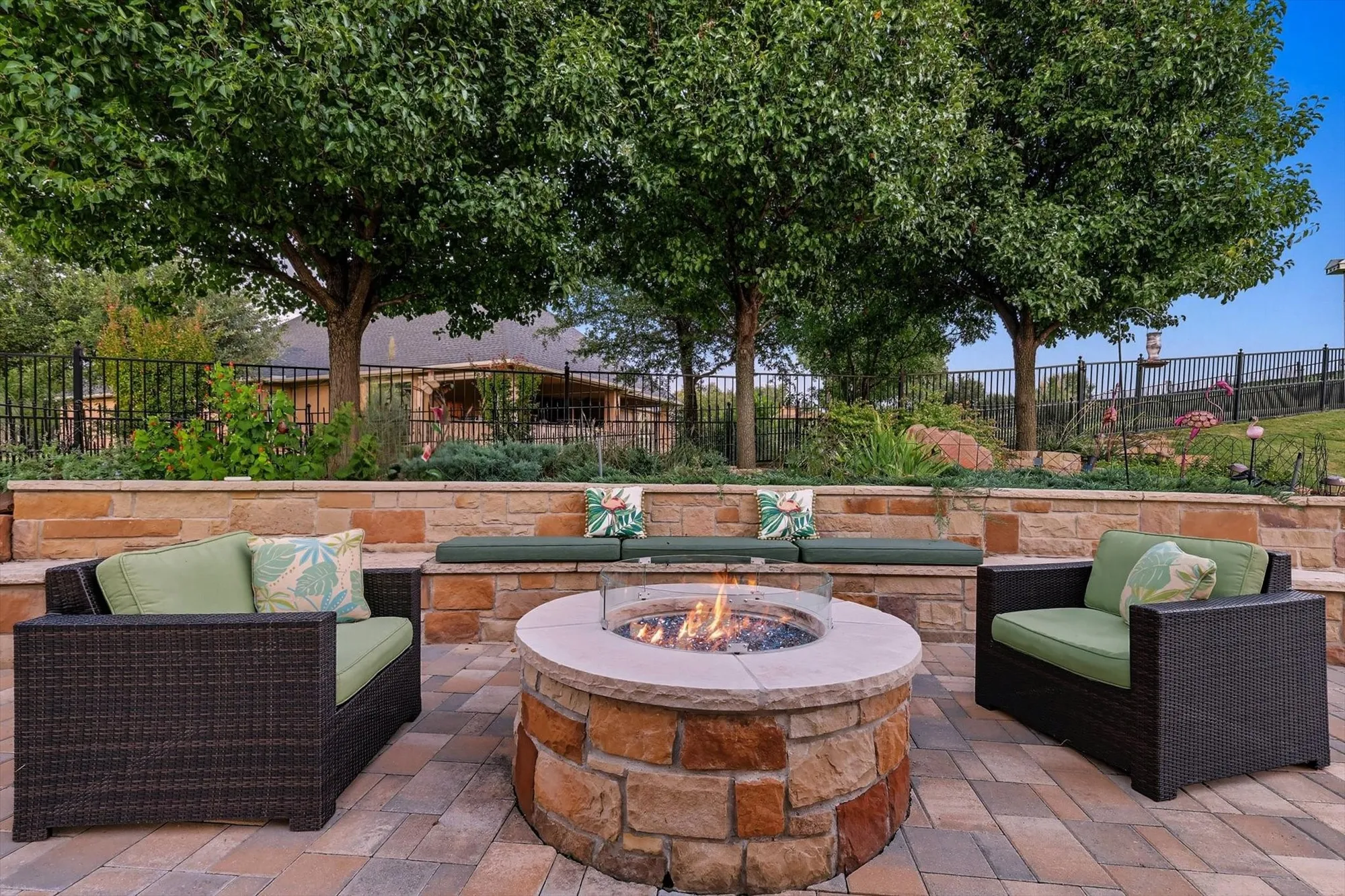 Property Slideshow image 37 of 39 | 9009 landmark ln, Denton, TX, 76207