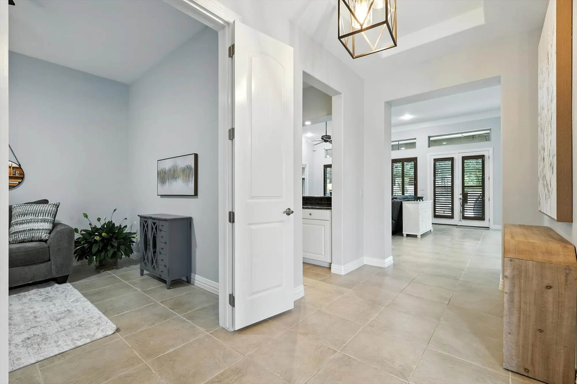 Property Slideshow image 6 of 39 | 9009 landmark ln, Denton, TX, 76207