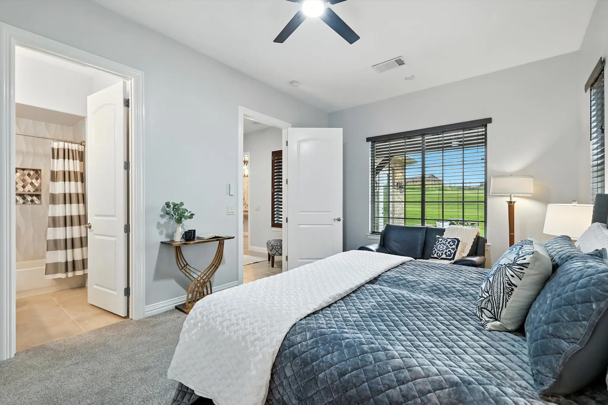 Property Slideshow image 9 of 39 | 9009 landmark ln, Denton, TX, 76207