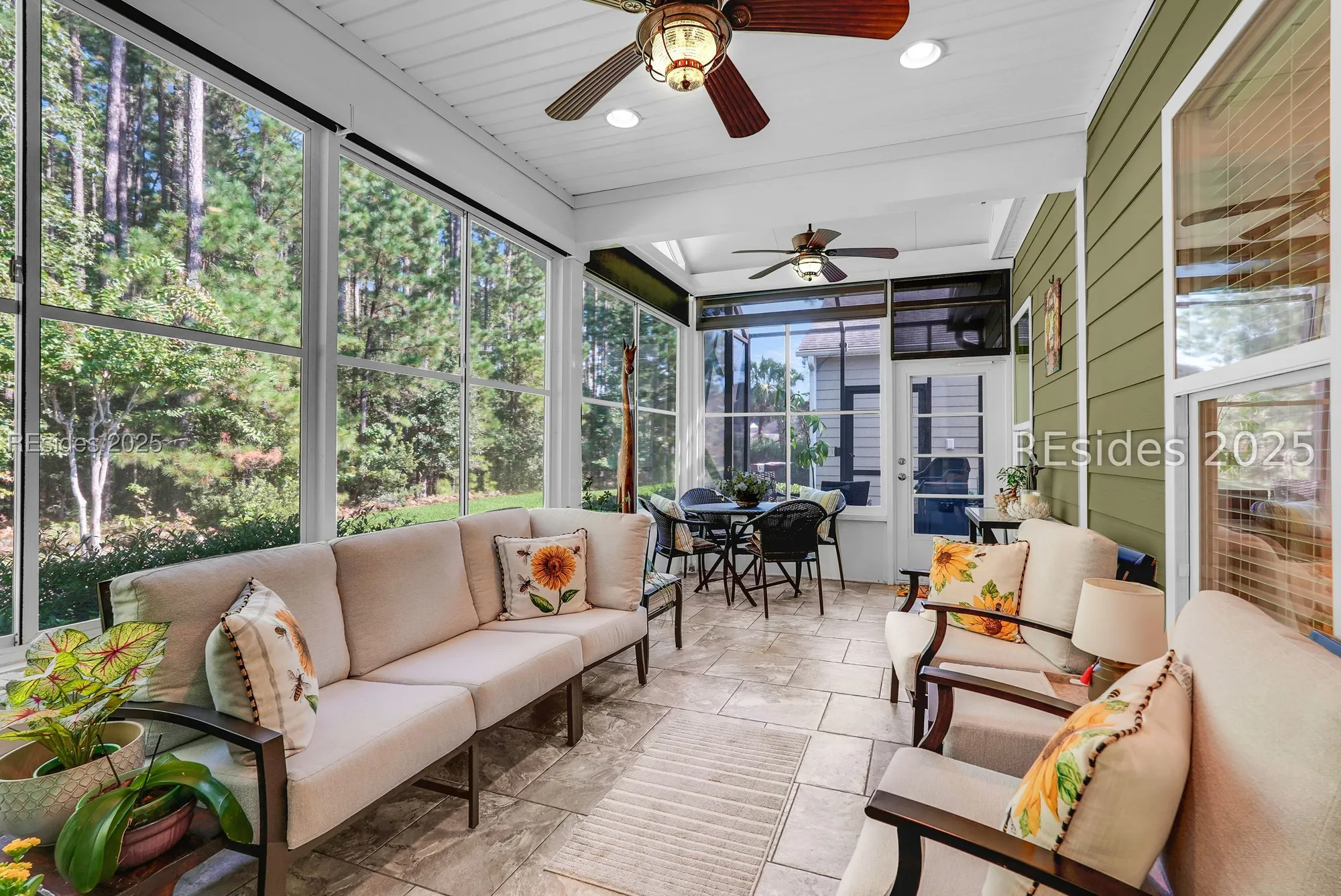 Property Slideshow image 2 of 50 | 895 knollwood ct, Okatie, SC, 29909