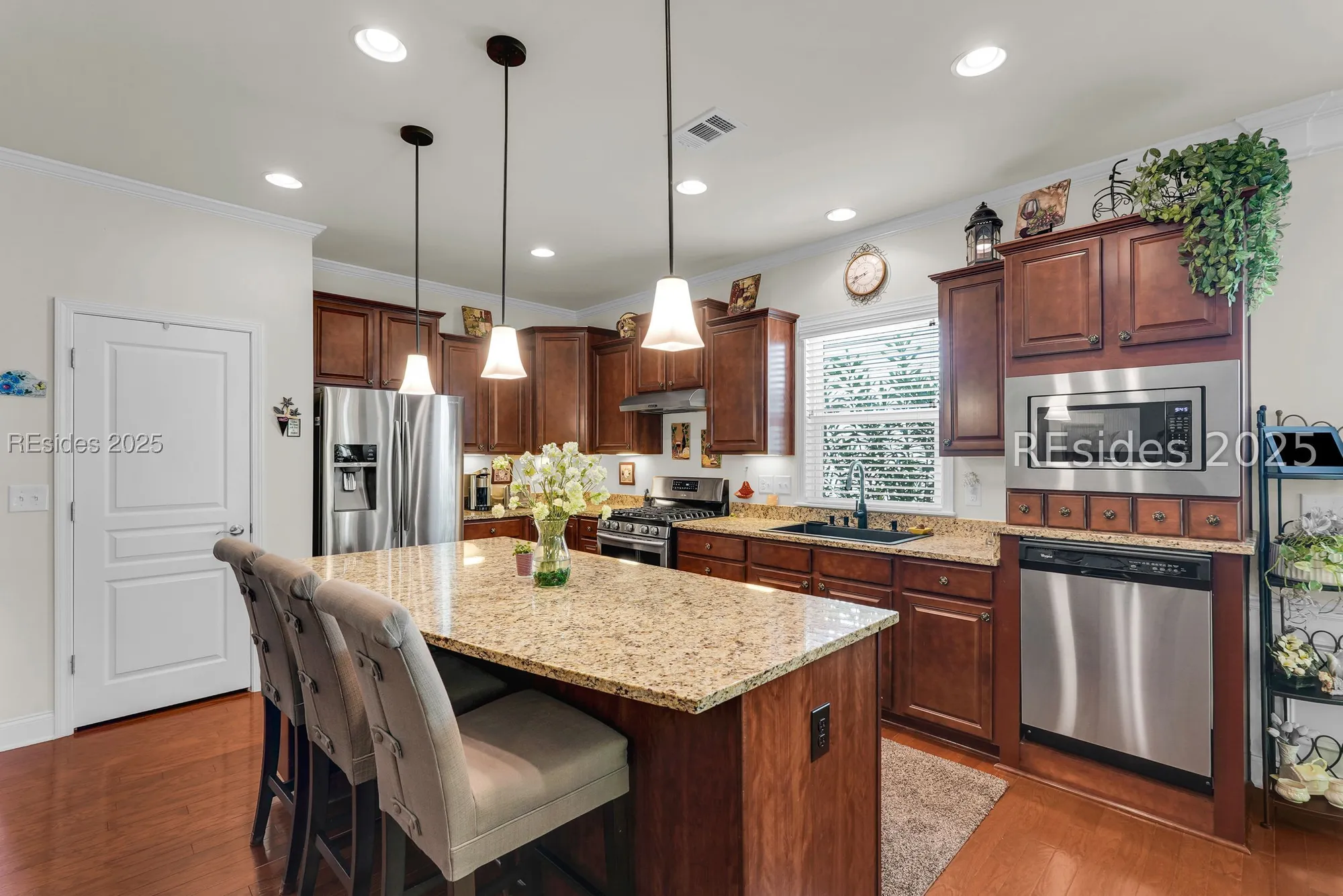 Property Slideshow image 5 of 50 | 895 knollwood ct, Okatie, SC, 29909