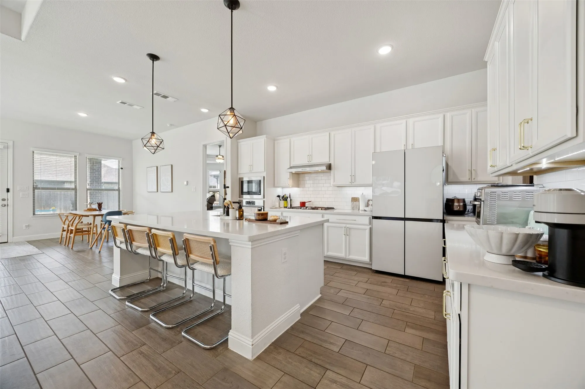 Property Slideshow image 14 of 33 | 2732 promenade, The Colony, TX, 75056