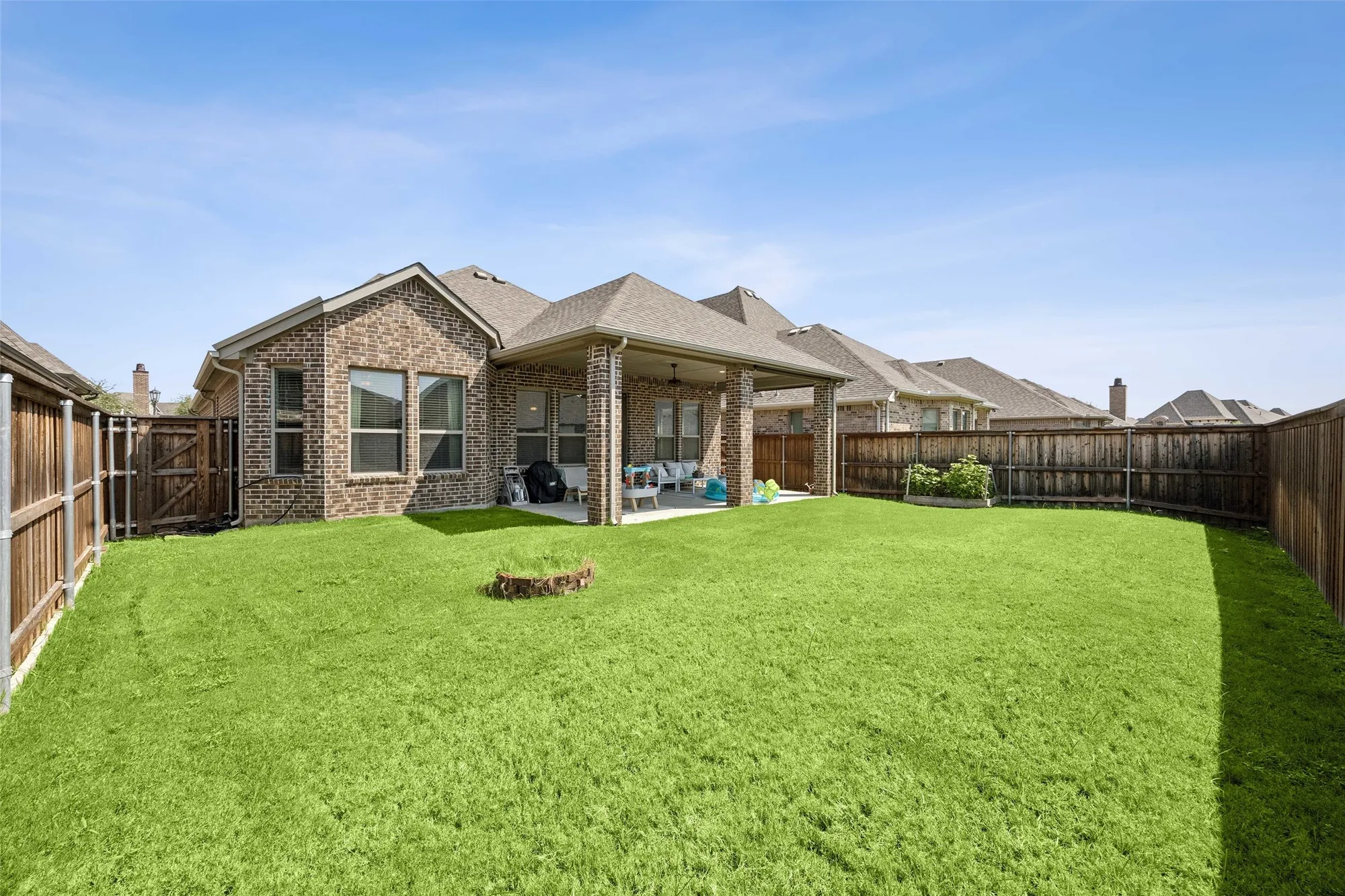 Property Slideshow image 23 of 33 | 2732 promenade, The Colony, TX, 75056