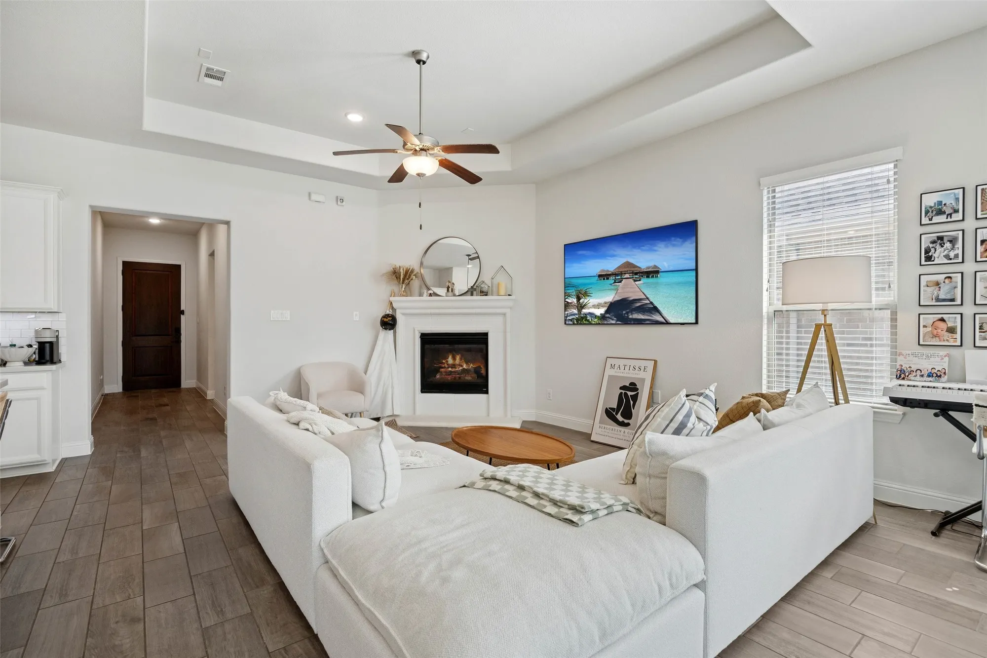 Property Slideshow image 7 of 33 | 2732 promenade, The Colony, TX, 75056