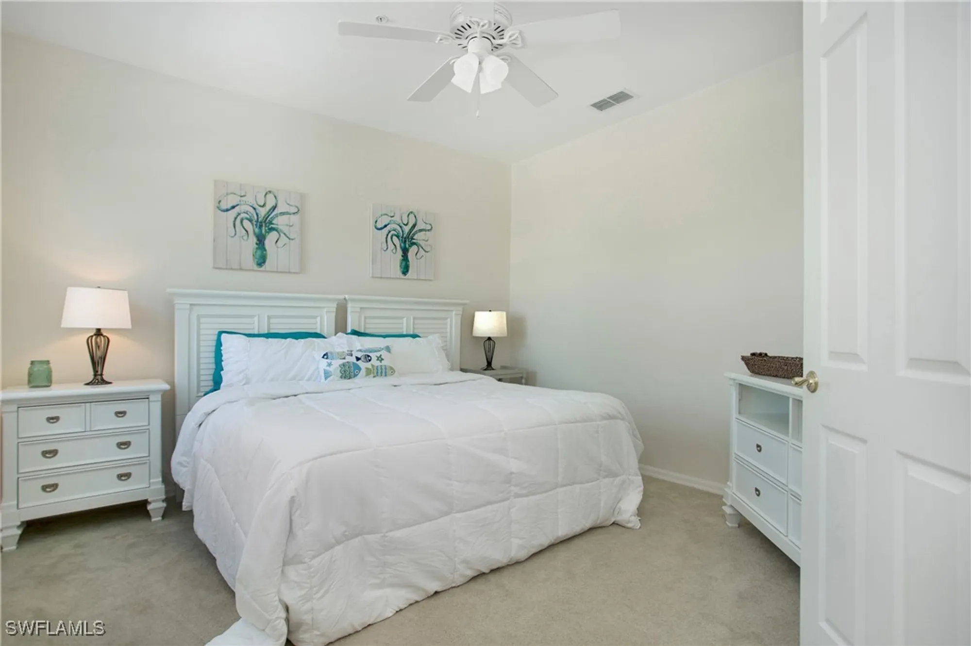 Property Slideshow image 17 of 48 | 4690 hawks nest way e-204, Naples, FL, 34114
