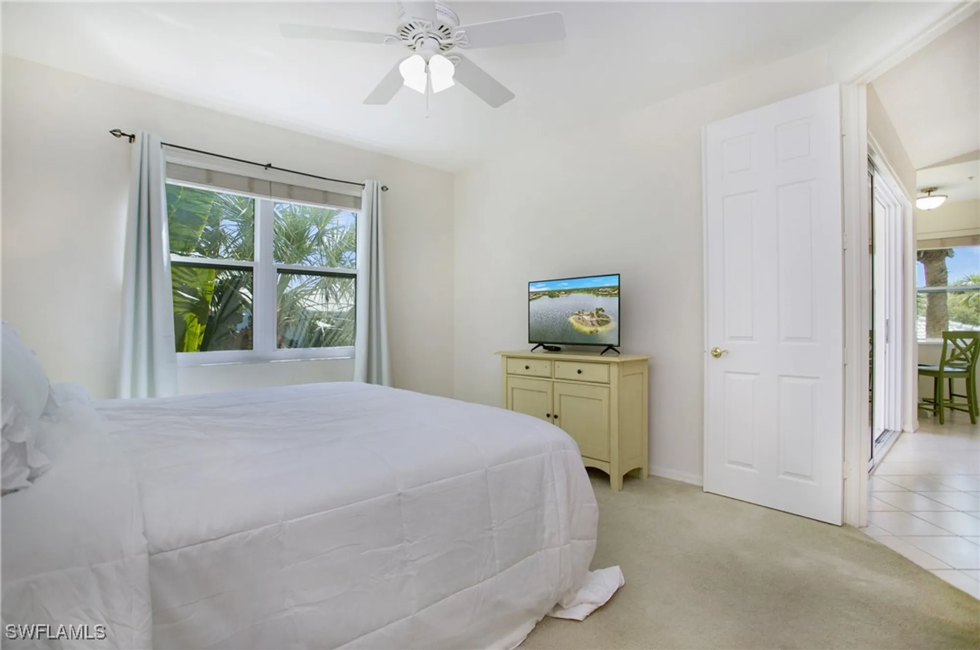 Property Slideshow image 28 of 48 | 4690 hawks nest way e-204, Naples, FL, 34114