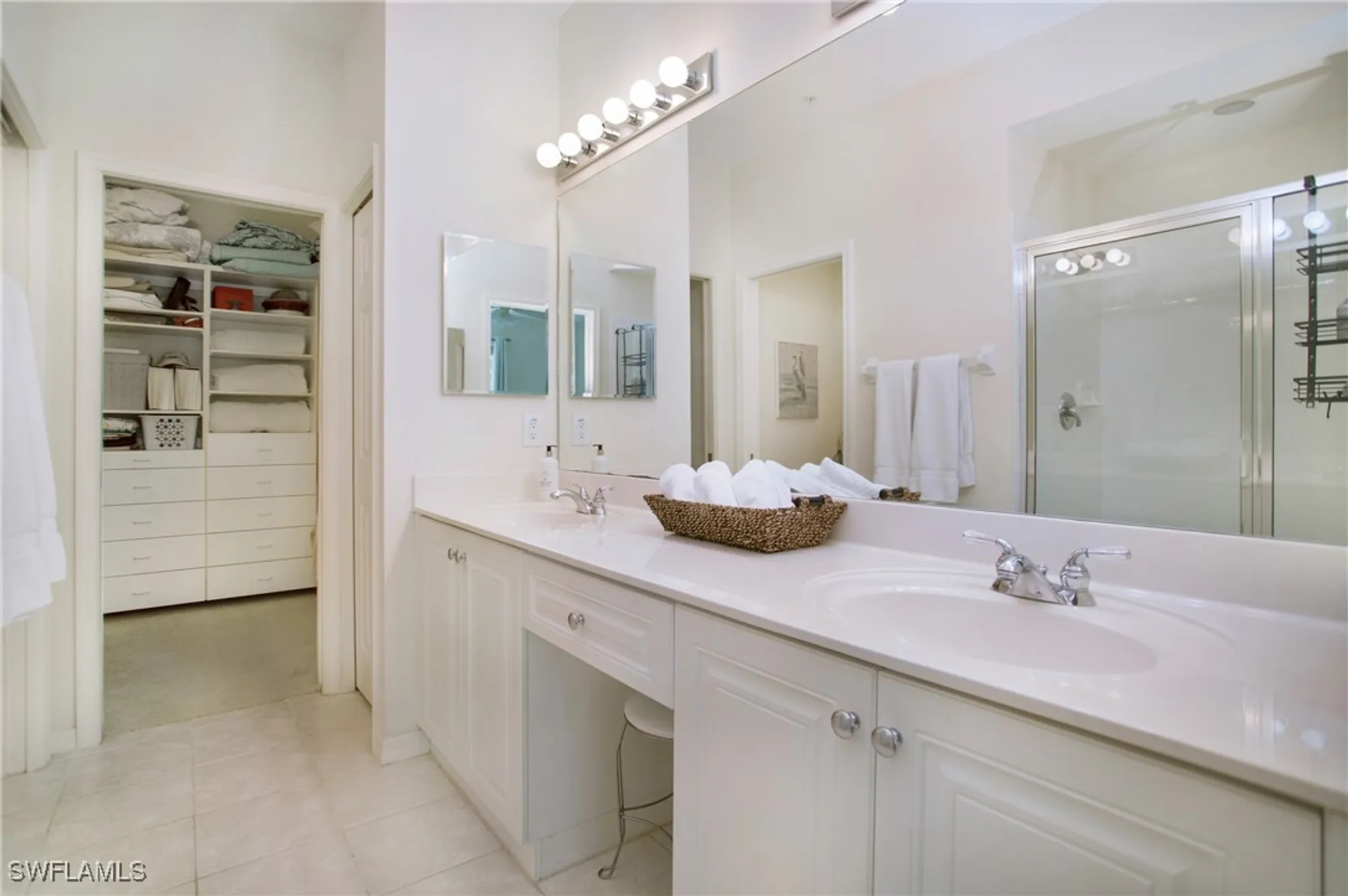 Property Slideshow image 32 of 48 | 4690 hawks nest way e-204, Naples, FL, 34114