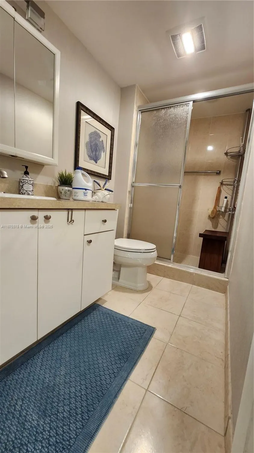 Property Slideshow image 16 of 44 | 2001 ventnor g # 2001, Deerfield Beach, FL, 33442