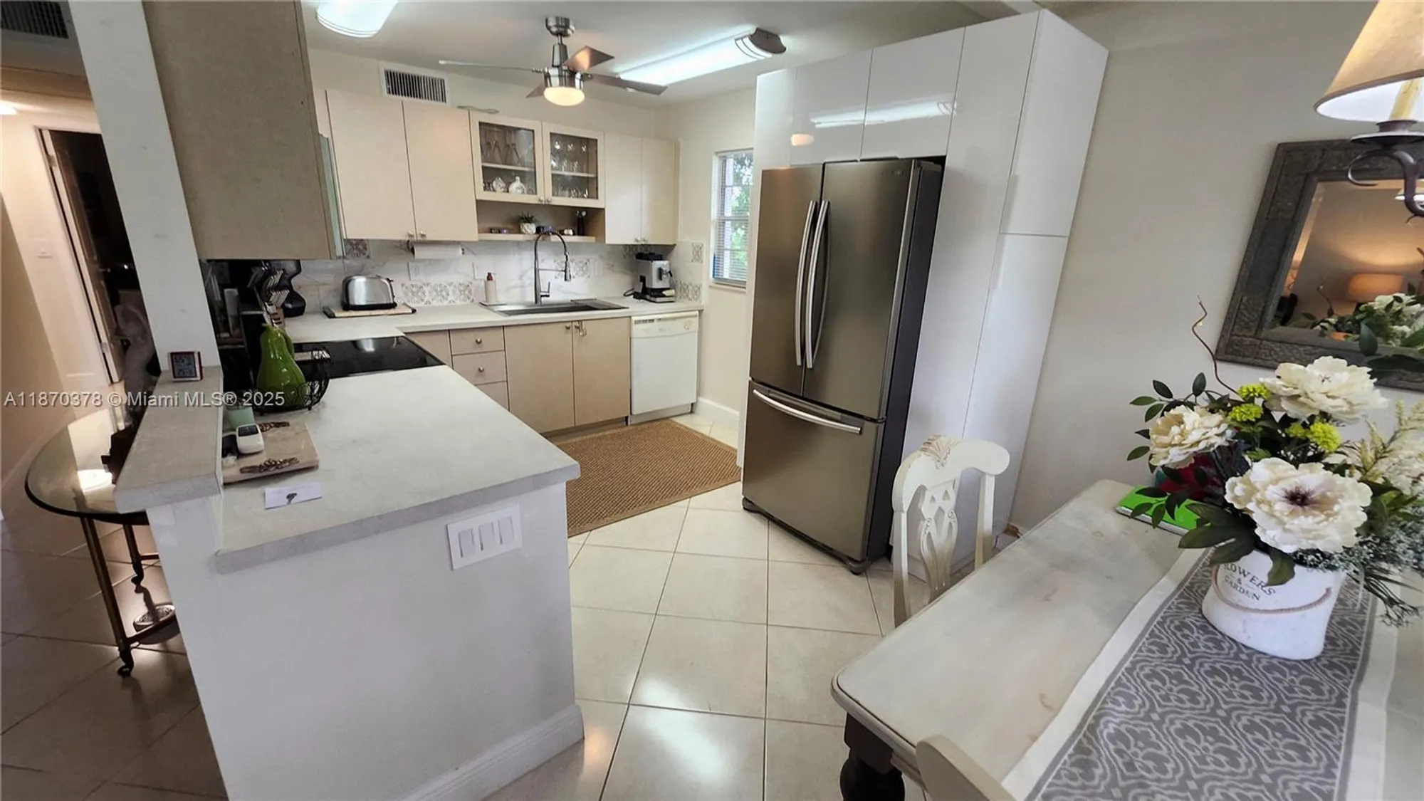 Property Slideshow image 5 of 44 | 2001 ventnor g # 2001, Deerfield Beach, FL, 33442