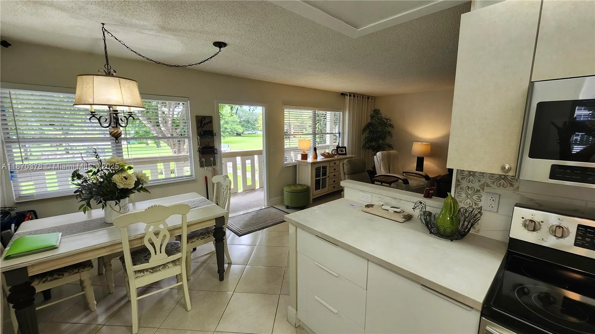 Property Slideshow image 8 of 44 | 2001 ventnor g # 2001, Deerfield Beach, FL, 33442