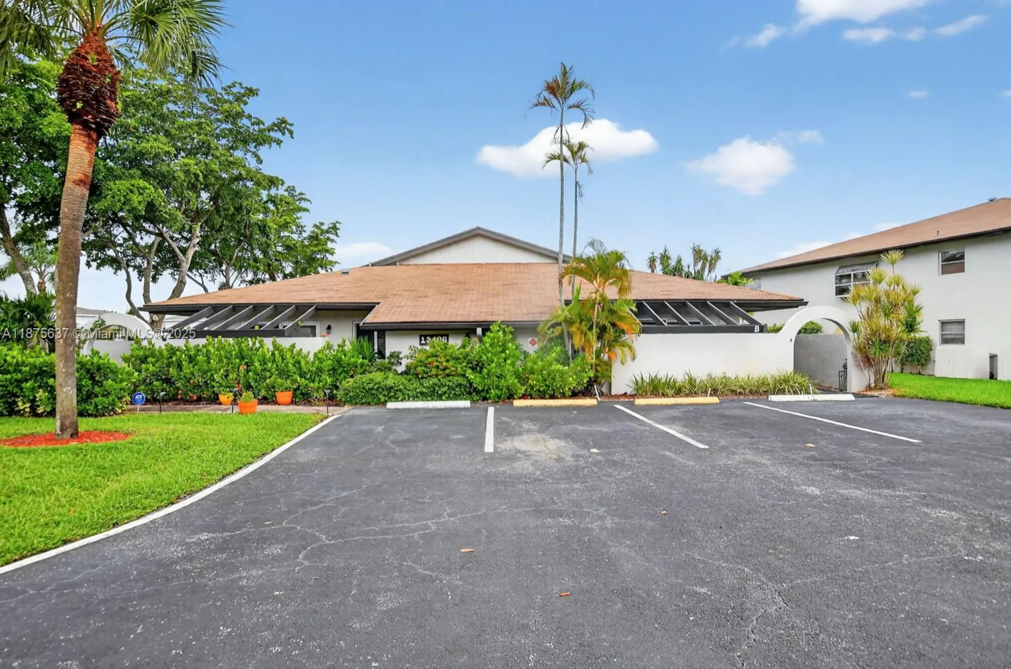 Property Slideshow image 27 of 28 | 13406 sabal palm ct b, Delray Beach, FL, 33484