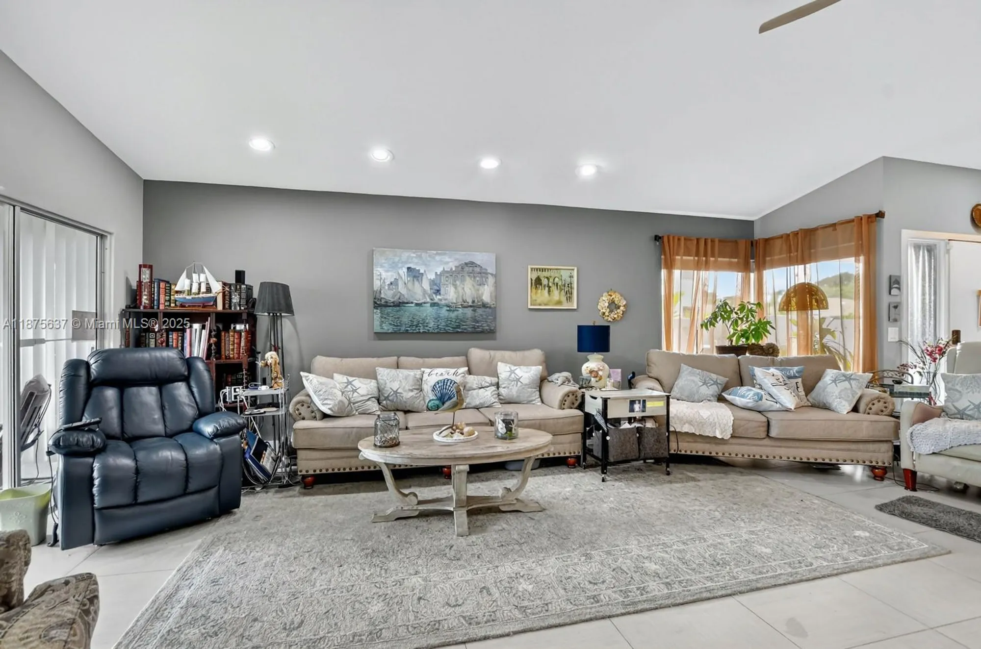 Property Slideshow image 8 of 28 | 13406 sabal palm ct b, Delray Beach, FL, 33484