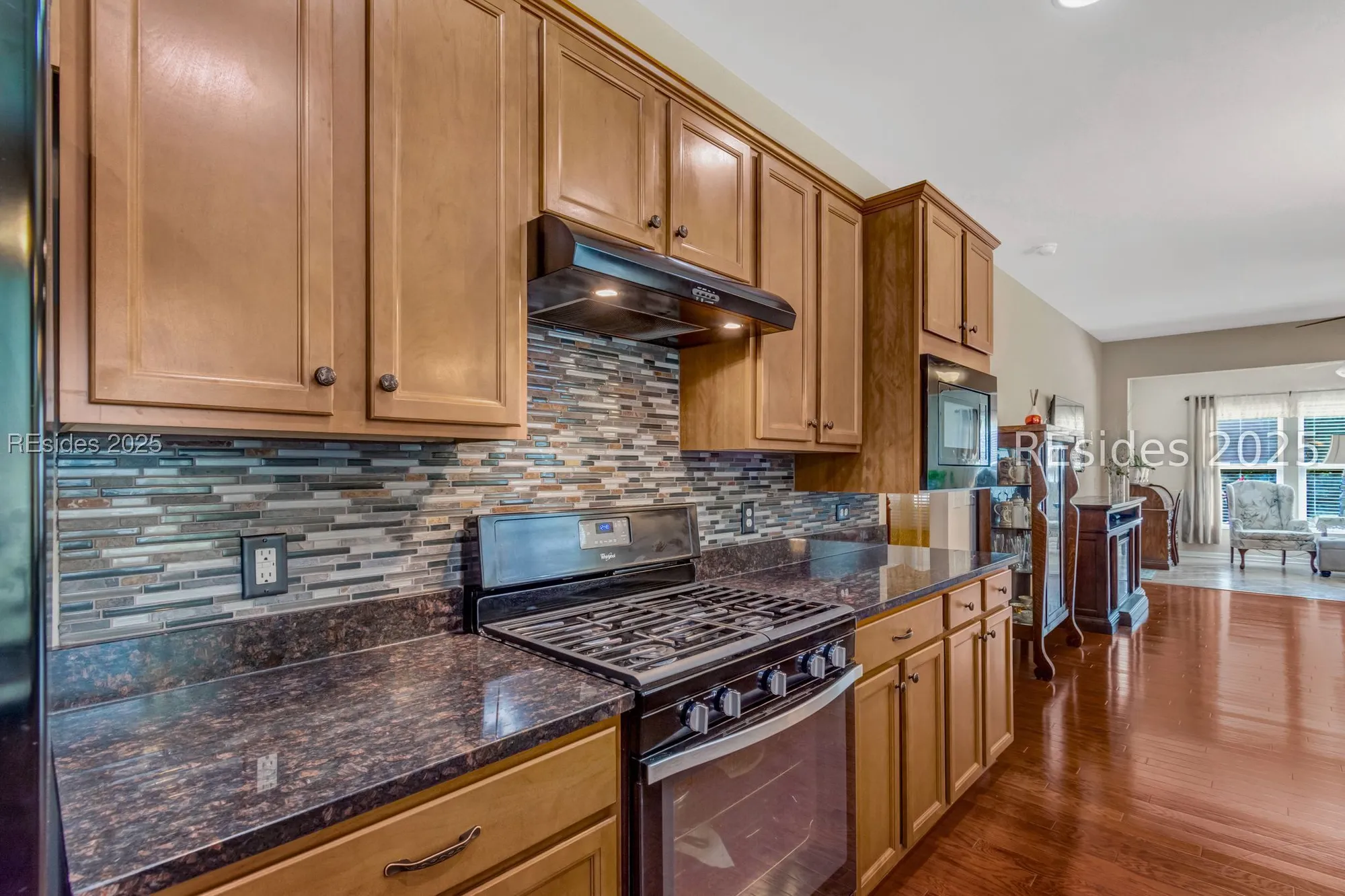 Property Slideshow image 5 of 23 | 320 gleneagle ct, Okatie, SC, 29909