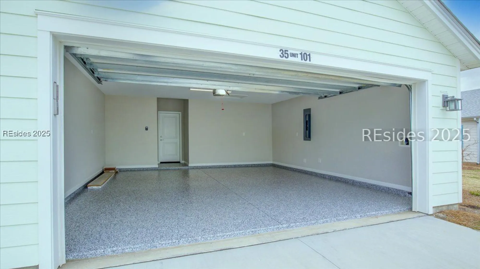 Property Slideshow image 38 of 81 | 35 caribbean soul ave 101, Hardeeville, SC, 29927