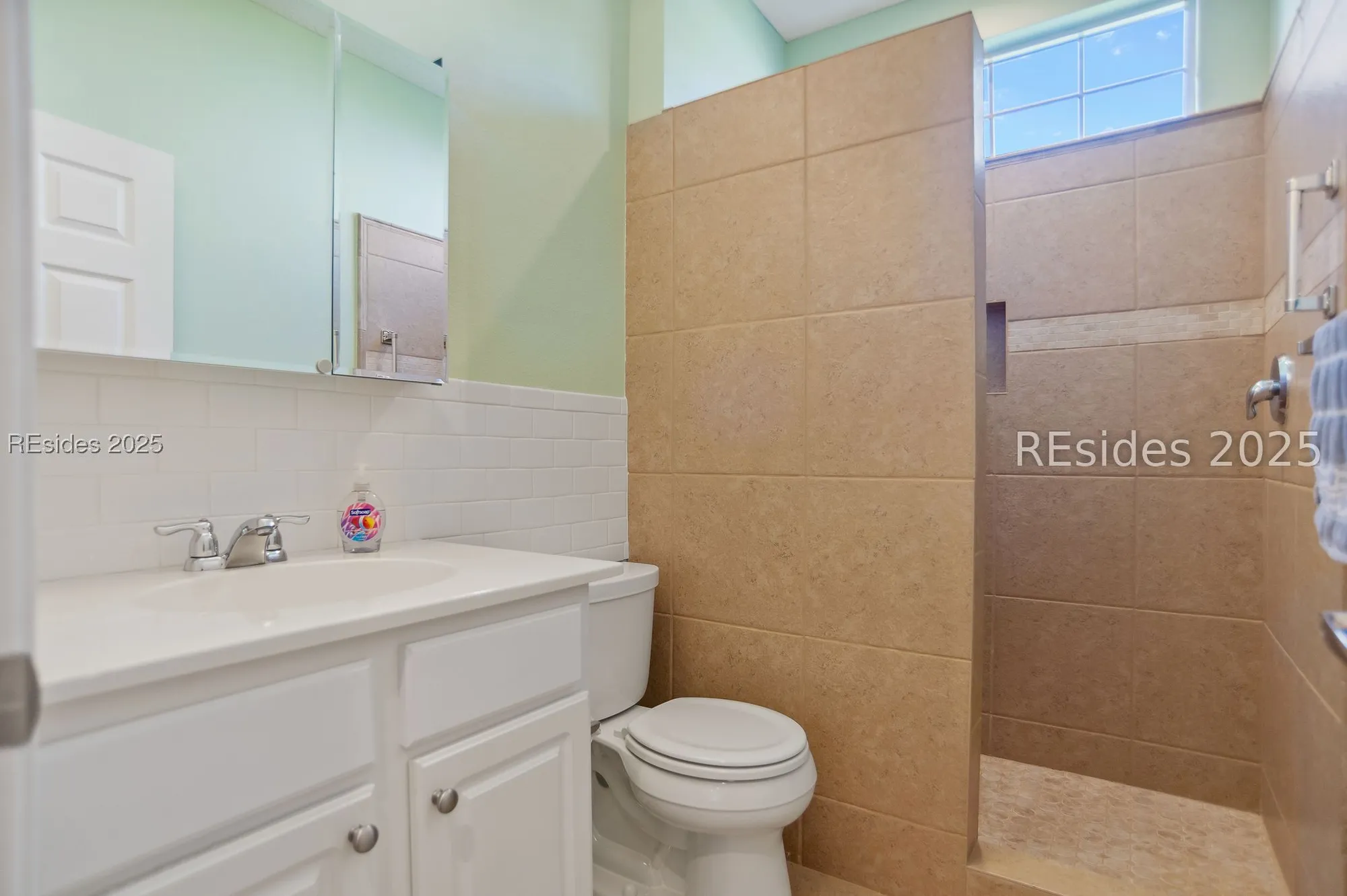 Property Slideshow image 6 of 37 | 19 dragonfly dr, Bluffton, SC, 29909