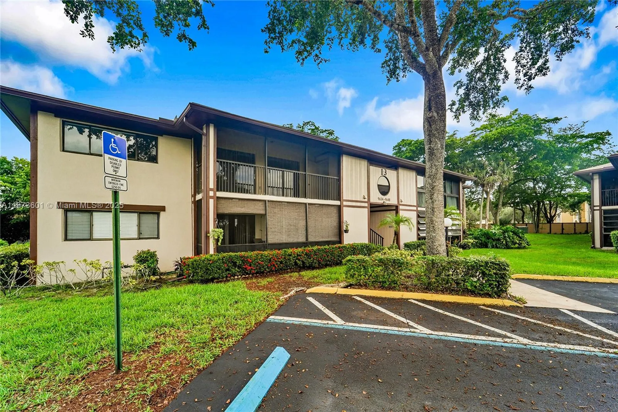 Property Slideshow image 25 of 25 | 9644 s belfort cir 211, Tamarac, FL, 33321