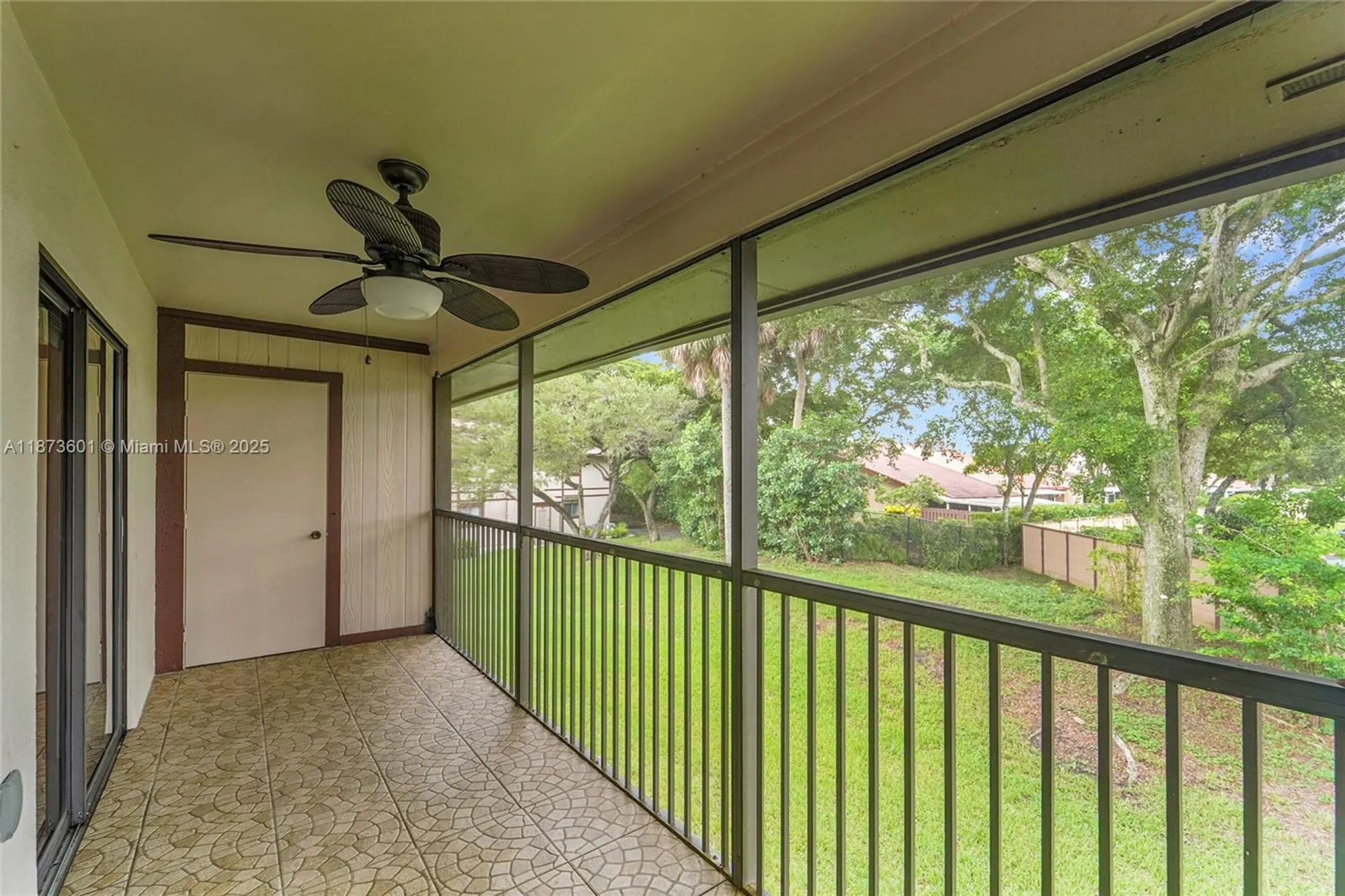 Property Slideshow image 22 of 25 | 9644 s belfort cir 211, Tamarac, FL, 33321