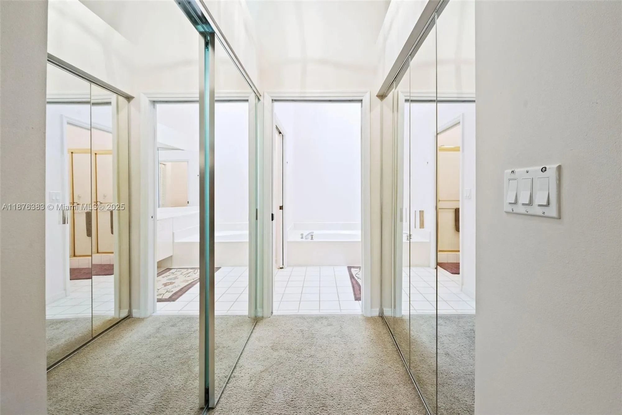 Property Slideshow image 15 of 31 | 9906 malvern dr, Tamarac, FL, 33321