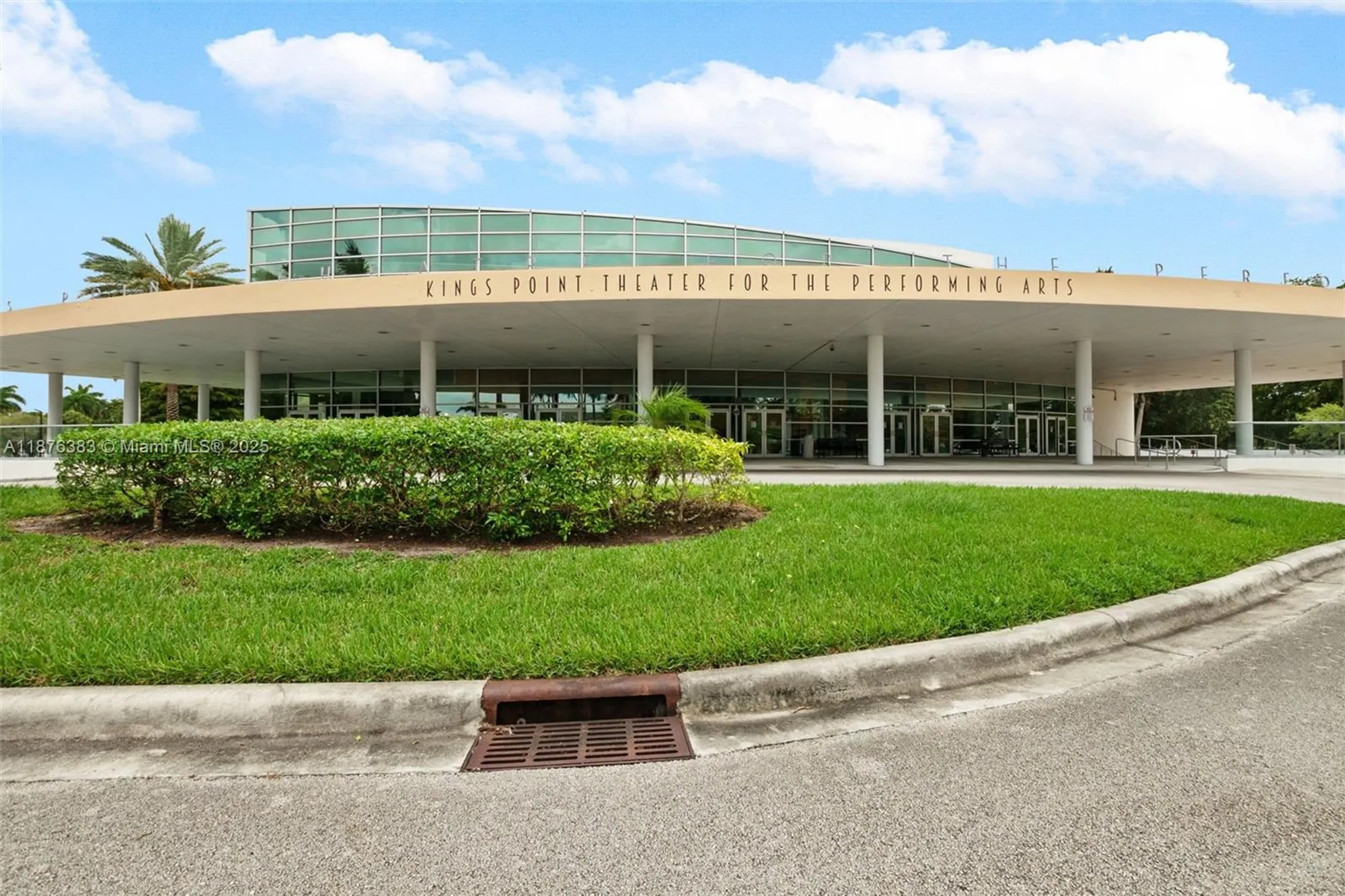 Property Slideshow image 30 of 31 | 9906 malvern dr, Tamarac, FL, 33321