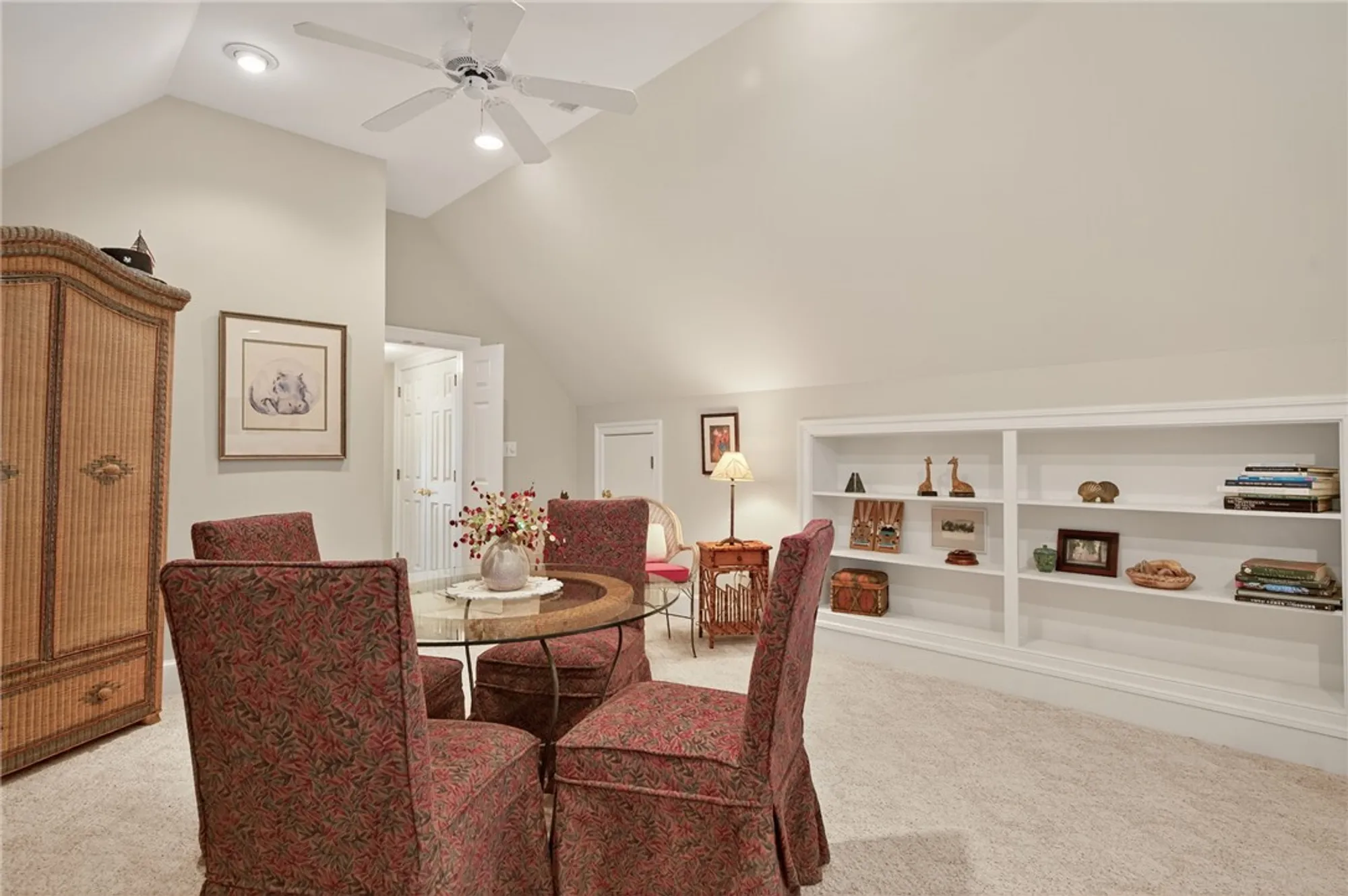 Property Slideshow image 22 of 35 | 174 highland, Williamsburg, VA, 23188