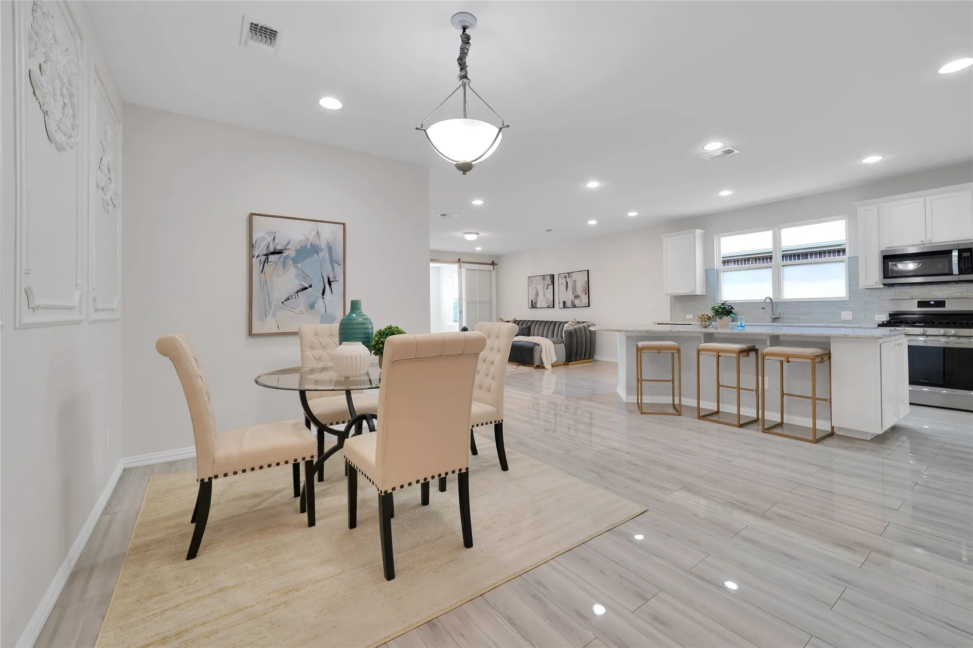 Property Slideshow image 7 of 38 | 7616 heritage dr, Aubrey, TX, 76227