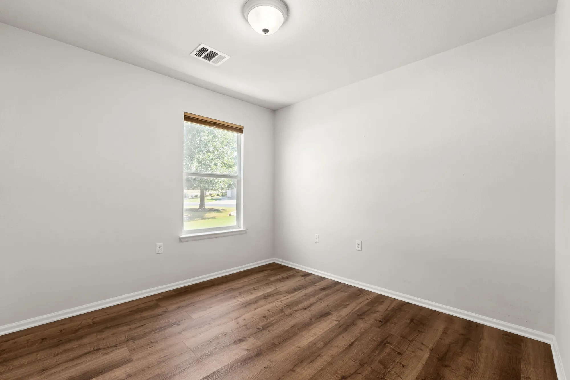 Property Slideshow image 19 of 26 | 508 salt creek ln, Georgetown, TX, 78633