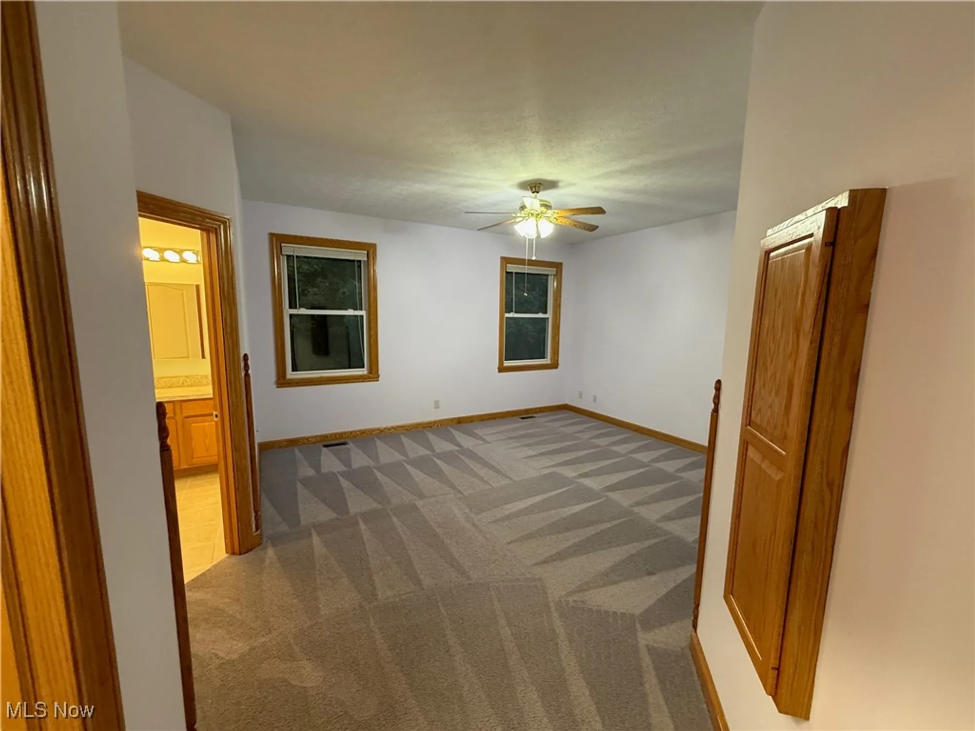 Property Slideshow image 18 of 49 | 10281 river run ln, North Royalton, OH, 44133