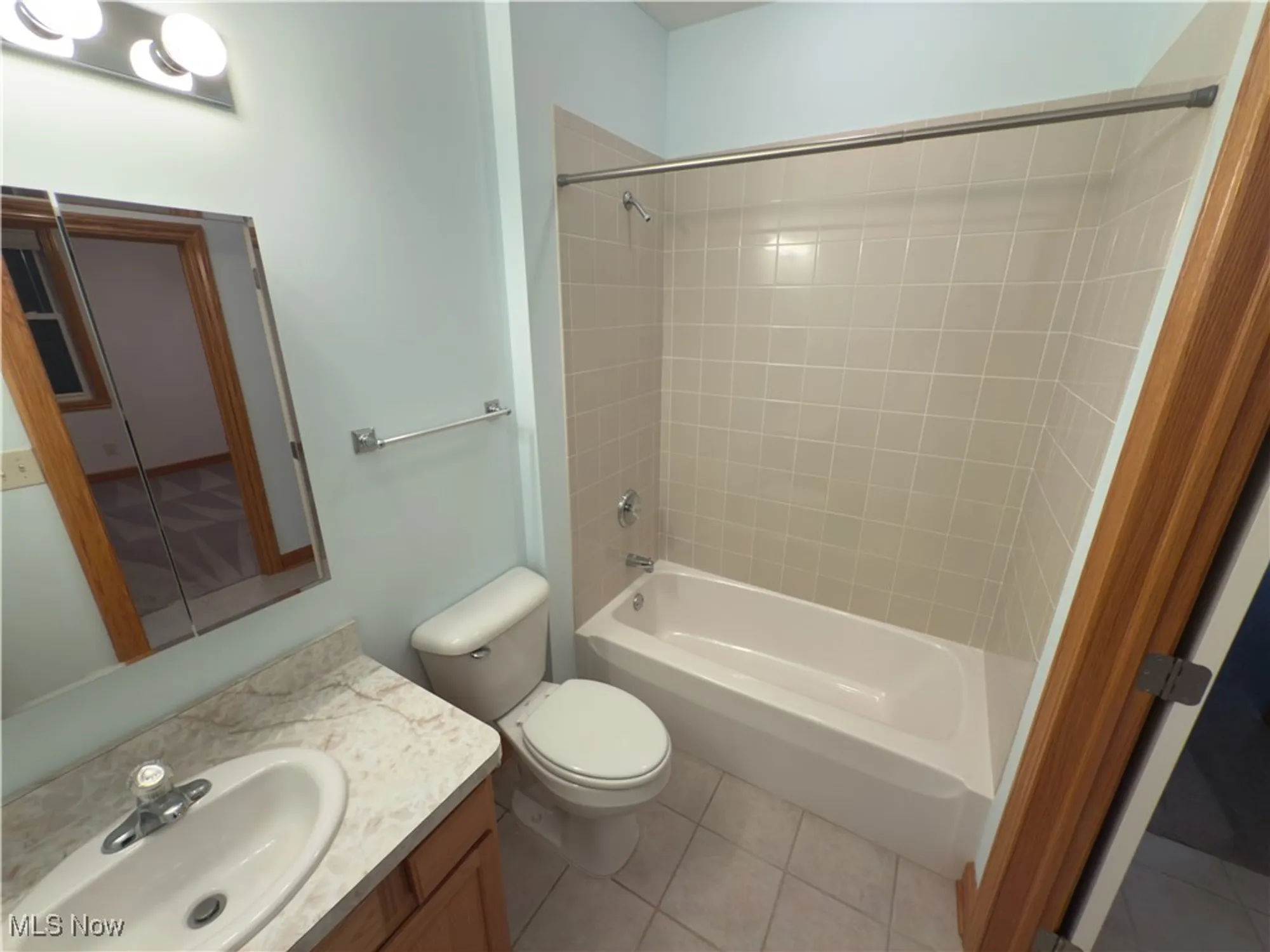 Property Slideshow image 26 of 49 | 10281 river run ln, North Royalton, OH, 44133