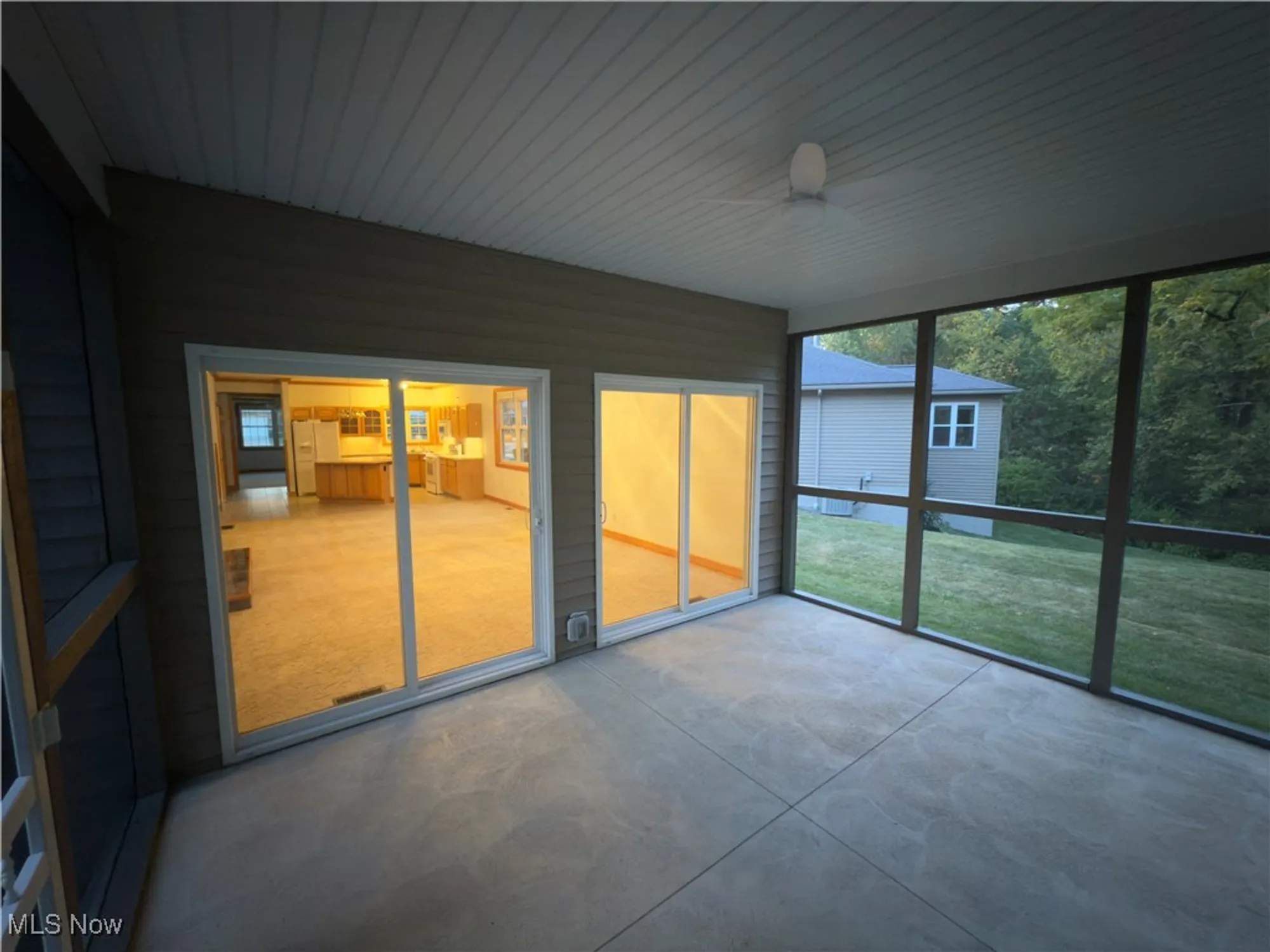 Property Slideshow image 28 of 49 | 10281 river run ln, North Royalton, OH, 44133