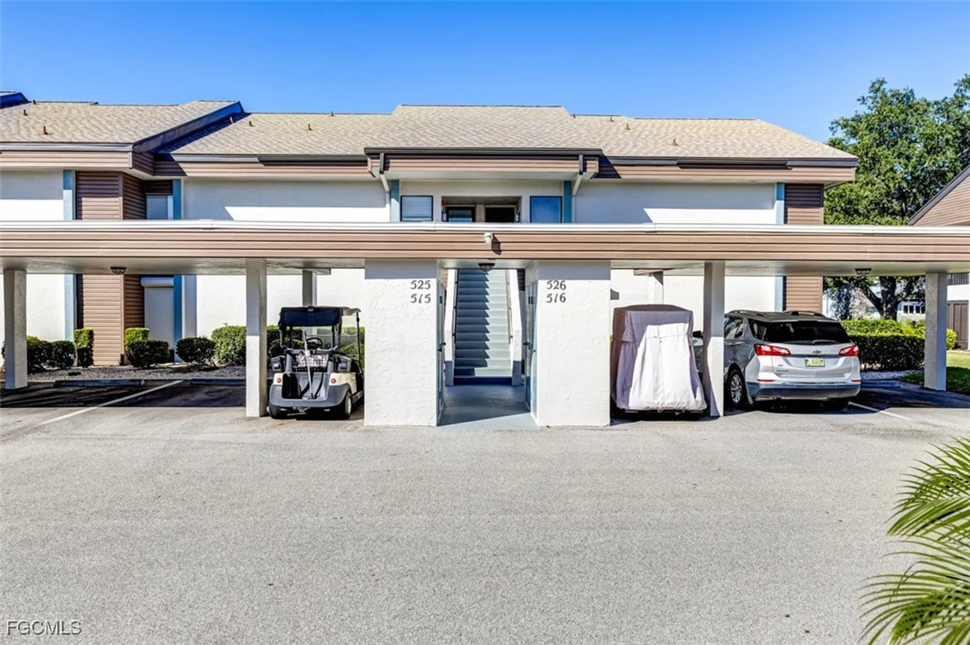 Property Slideshow image 1 of 37 | 5710 trailwinds dr apt 525, Fort Myers, FL, 33907